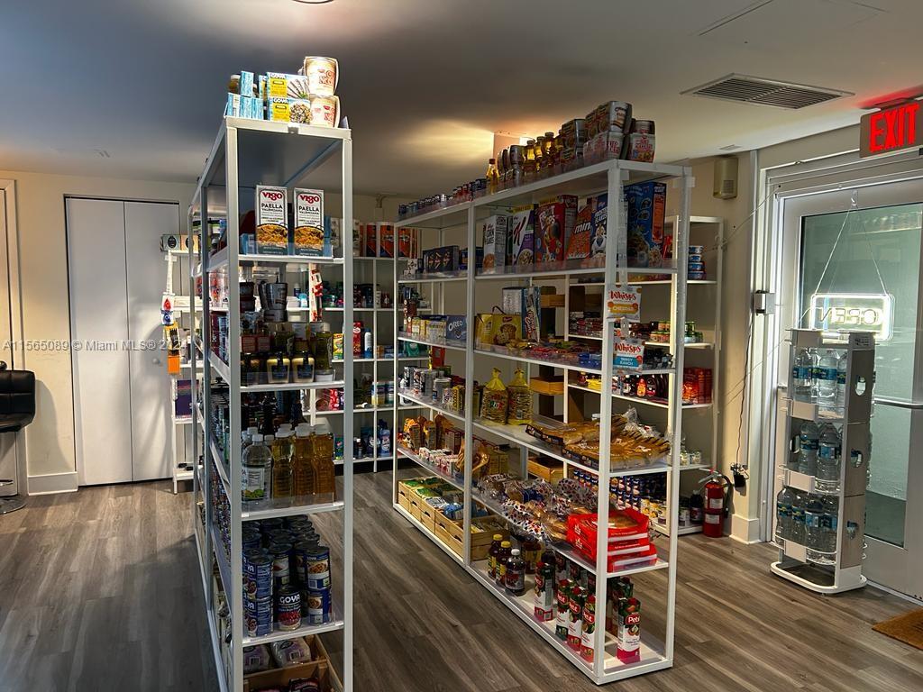 Miami, Florida 33125, 1 Bedroom Bedrooms, ,1 BathroomBathrooms,Residentiallease,For Rent,A11565089