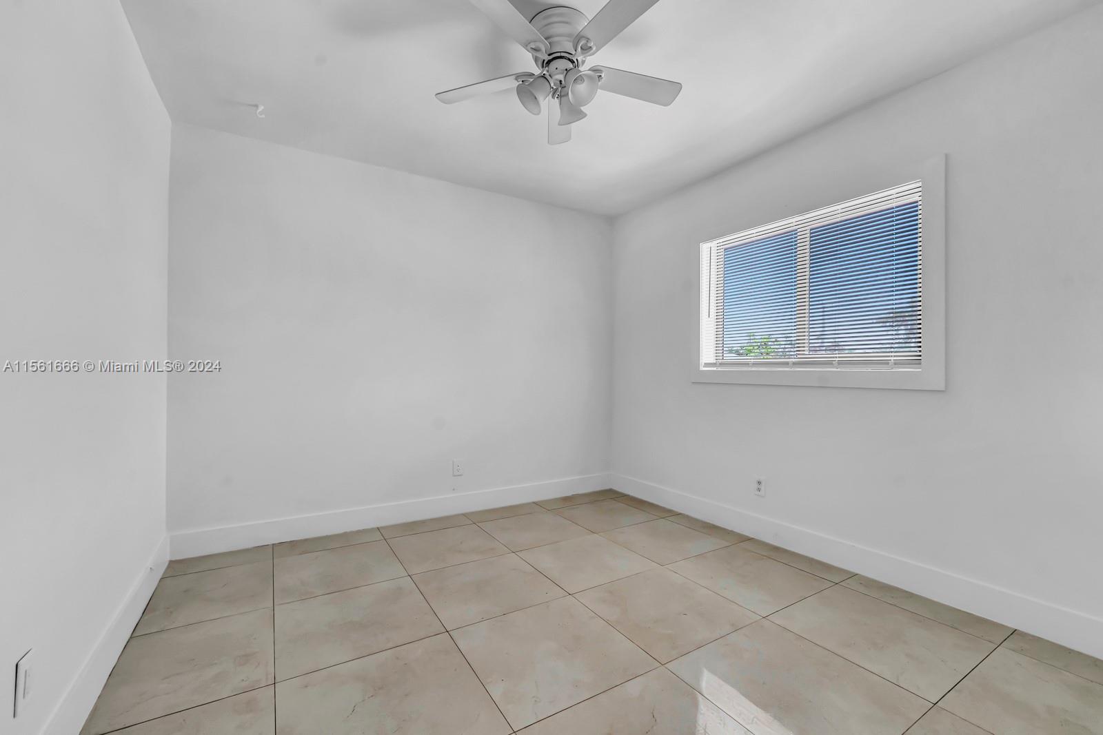2907 NE 8th Ter 201, Wilton Manors, Florida 33334, 2 Bedrooms Bedrooms, ,2 BathroomsBathrooms,Residential,For Sale,2907 NE 8th Ter 201,A11561666
