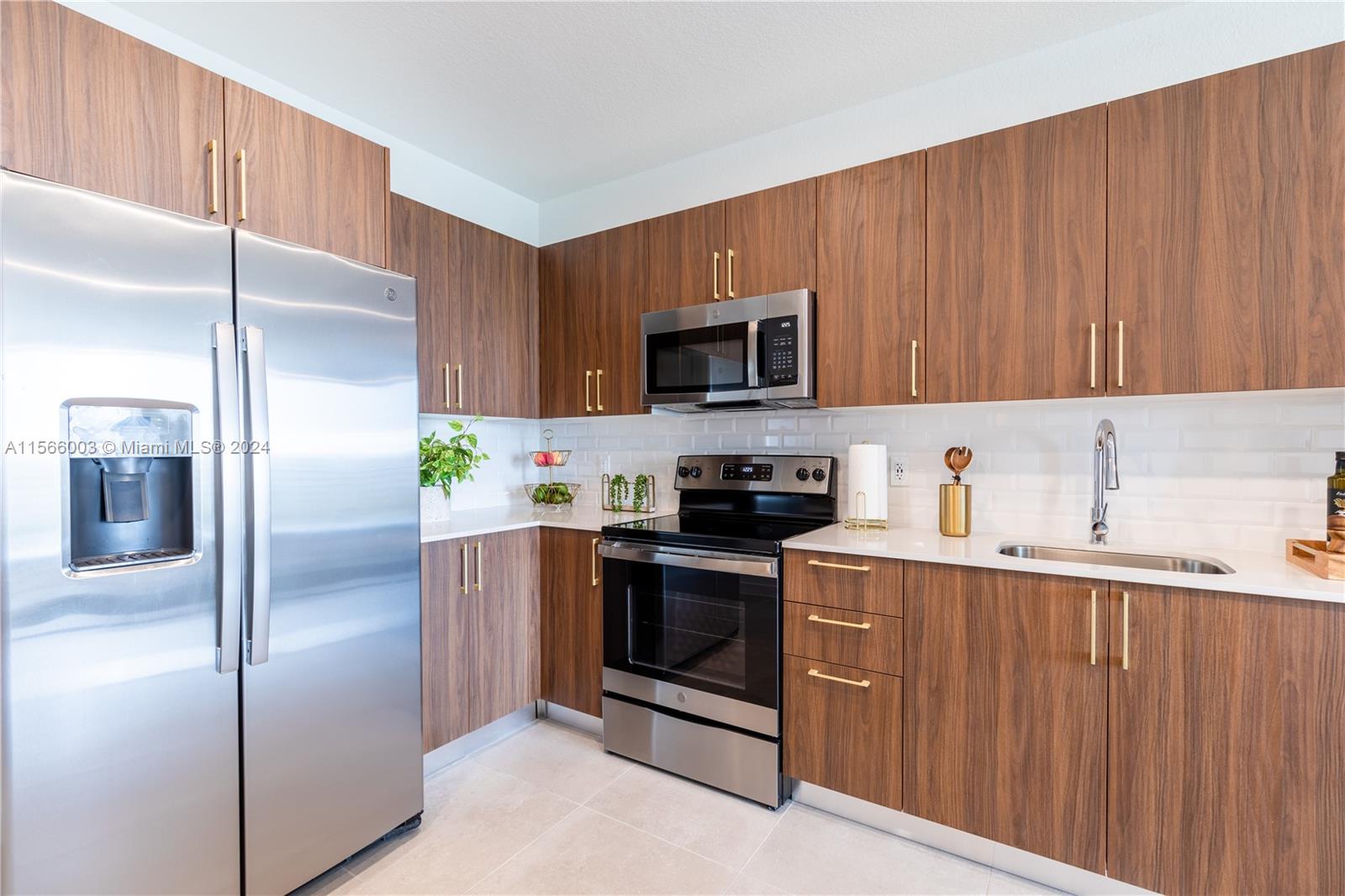 1005 Spring Garden Rd 522, Miami, Florida 33136, 1 Bedroom Bedrooms, ,1 BathroomBathrooms,Residentiallease,For Rent,1005 Spring Garden Rd 522,A11566003