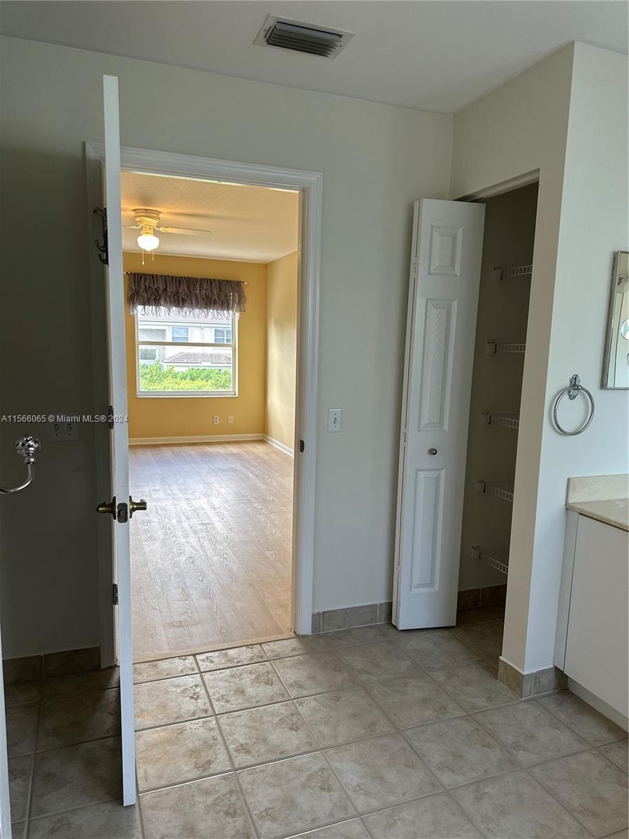 7673 NW 70th Ave, Parkland, Florida 33067, 4 Bedrooms Bedrooms, ,2 BathroomsBathrooms,Residentiallease,For Rent,7673 NW 70th Ave,A11566065