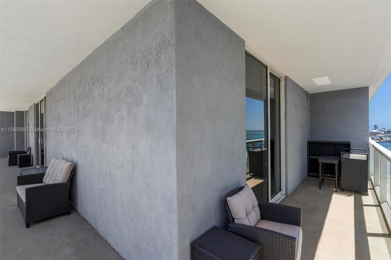 50 Biscayne Blvd 1911, Miami, Florida 33132, 2 Bedrooms Bedrooms, ,2 BathroomsBathrooms,Residential,For Sale,50 Biscayne Blvd 1911,A11565962