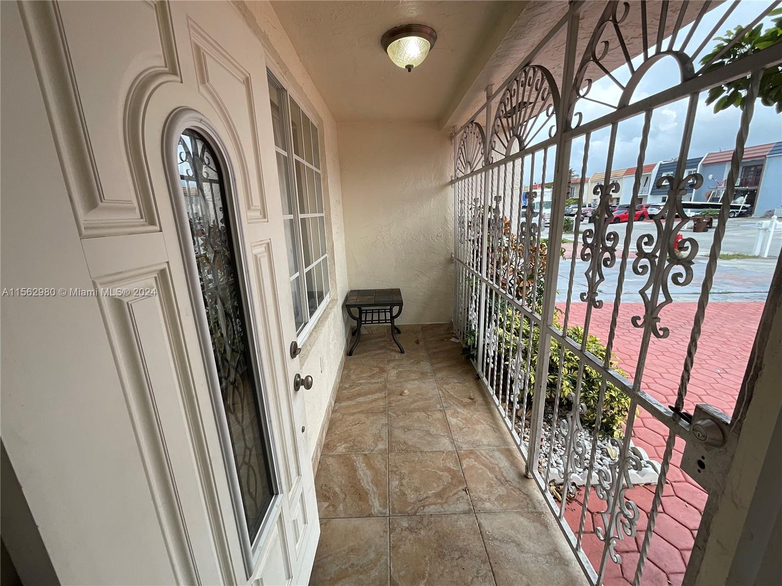 Hialeah, Florida 33014, 3 Bedrooms Bedrooms, ,2 BathroomsBathrooms,Residentiallease,For Rent,A11562980