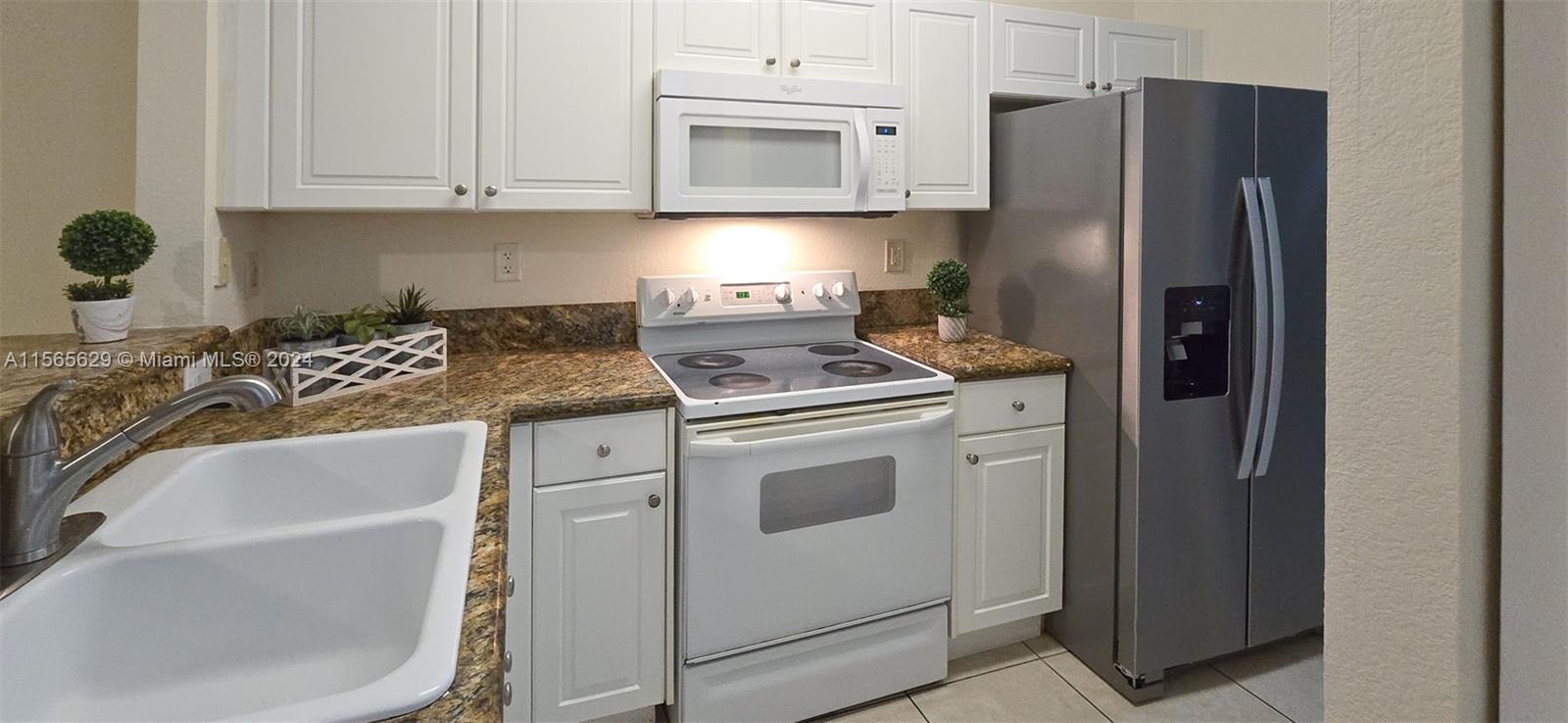 1650 NE 33rd Rd 111-10, Homestead, Florida 33033, 3 Bedrooms Bedrooms, ,2 BathroomsBathrooms,Residential,For Sale,1650 NE 33rd Rd 111-10,A11565629