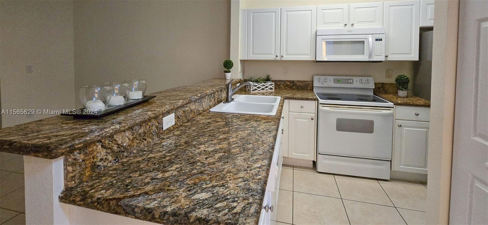 1650 NE 33rd Rd 111-10, Homestead, Florida 33033, 3 Bedrooms Bedrooms, ,2 BathroomsBathrooms,Residential,For Sale,1650 NE 33rd Rd 111-10,A11565629