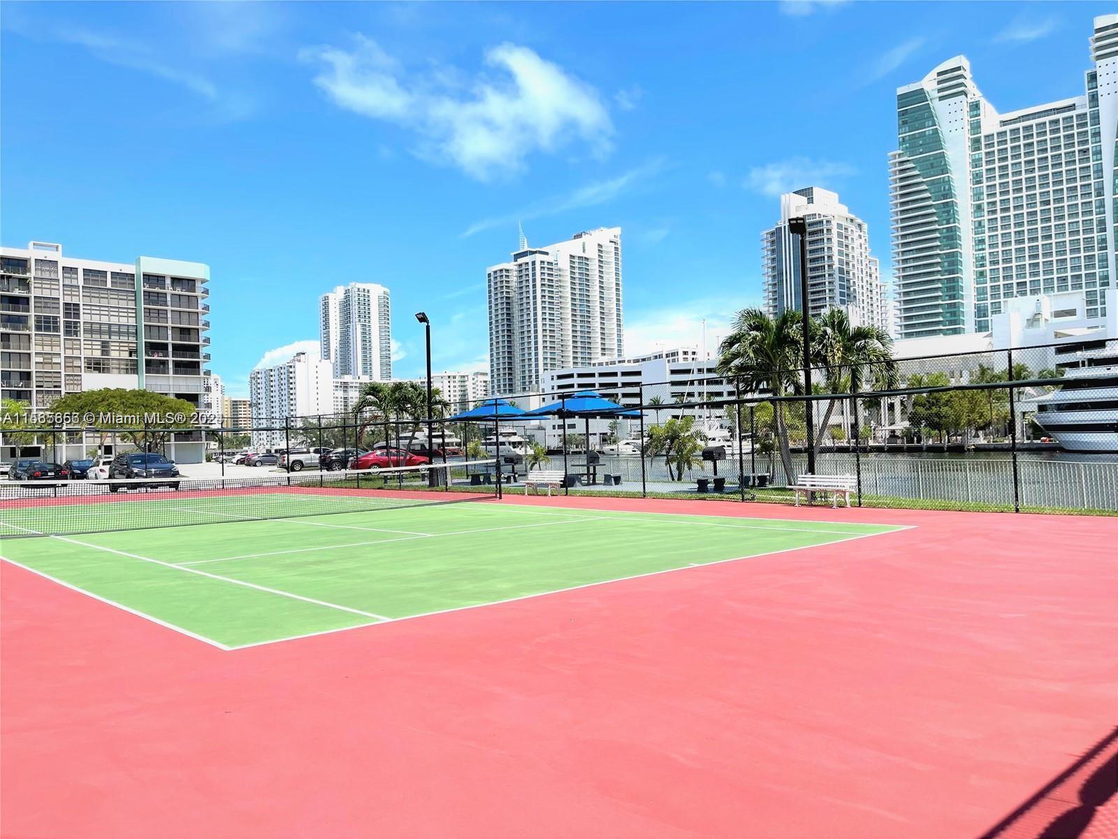 200 Leslie Dr 1103, Hallandale Beach, Florida 33009, 2 Bedrooms Bedrooms, ,2 BathroomsBathrooms,Residentiallease,For Rent,200 Leslie Dr 1103,A11565656