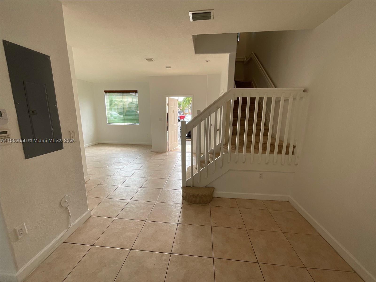 7301 NW 174th Ter J-104, Hialeah, Florida 33015, 3 Bedrooms Bedrooms, ,3 BathroomsBathrooms,Residentiallease,For Rent,7301 NW 174th Ter J-104,A11552656