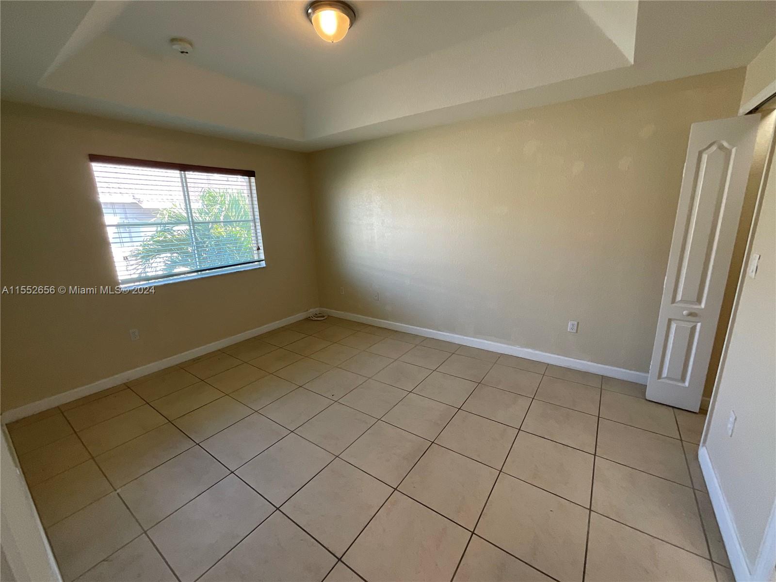 7301 NW 174th Ter J-104, Hialeah, Florida 33015, 3 Bedrooms Bedrooms, ,3 BathroomsBathrooms,Residentiallease,For Rent,7301 NW 174th Ter J-104,A11552656