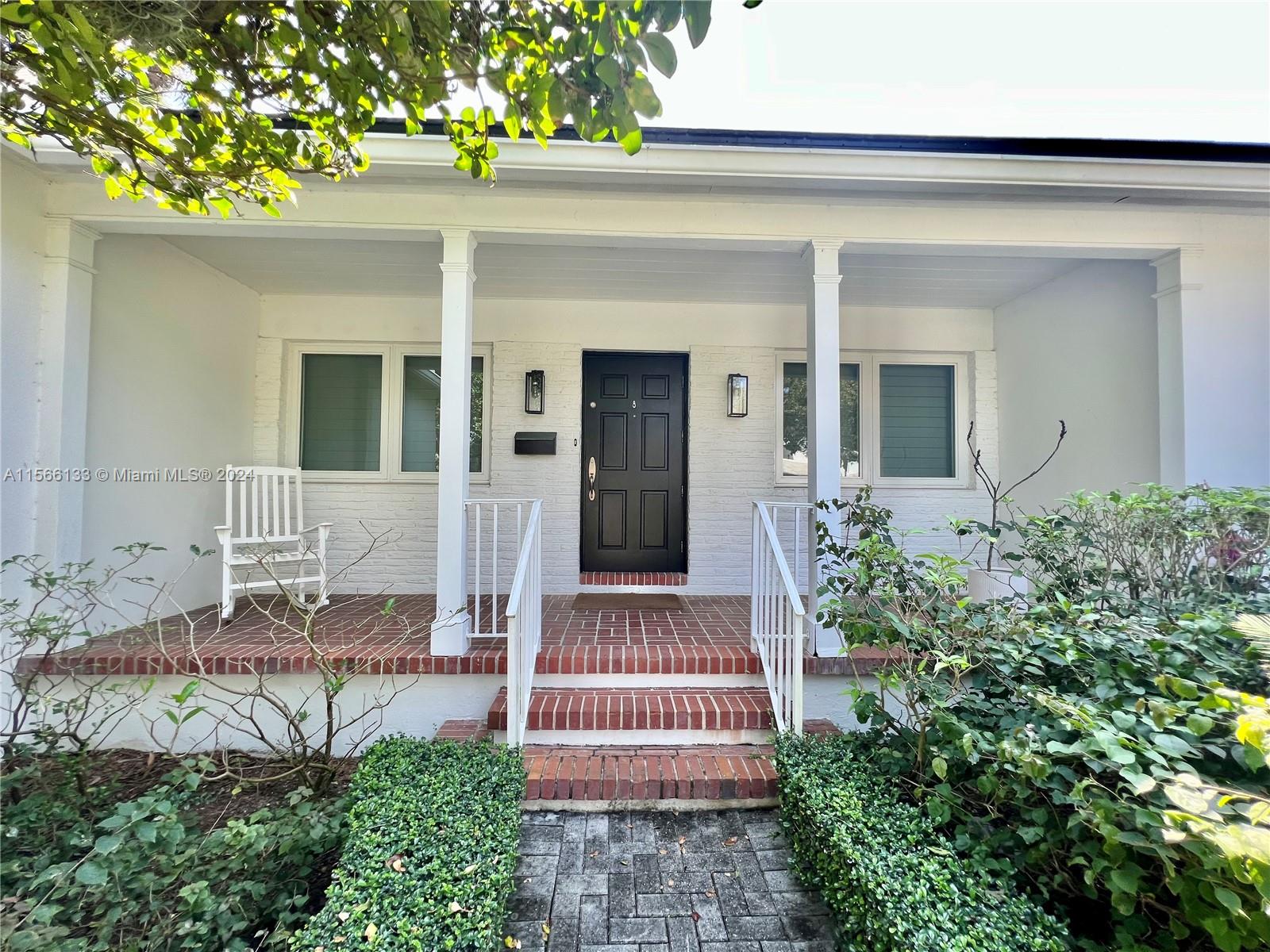 1116 Aduana Ave, Coral Gables, Florida 33146, 3 Bedrooms Bedrooms, ,2 BathroomsBathrooms,Residentiallease,For Rent,1116 Aduana Ave,A11566133