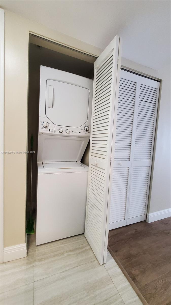 60 NW 37th AVE 806, Miami, Florida 33125, 1 Bedroom Bedrooms, ,1 BathroomBathrooms,Residentiallease,For Rent,60 NW 37th AVE 806,A11566085