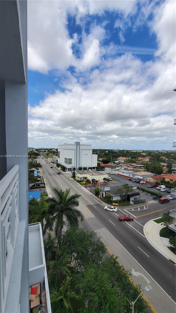 60 NW 37th AVE 806, Miami, Florida 33125, 1 Bedroom Bedrooms, ,1 BathroomBathrooms,Residentiallease,For Rent,60 NW 37th AVE 806,A11566085