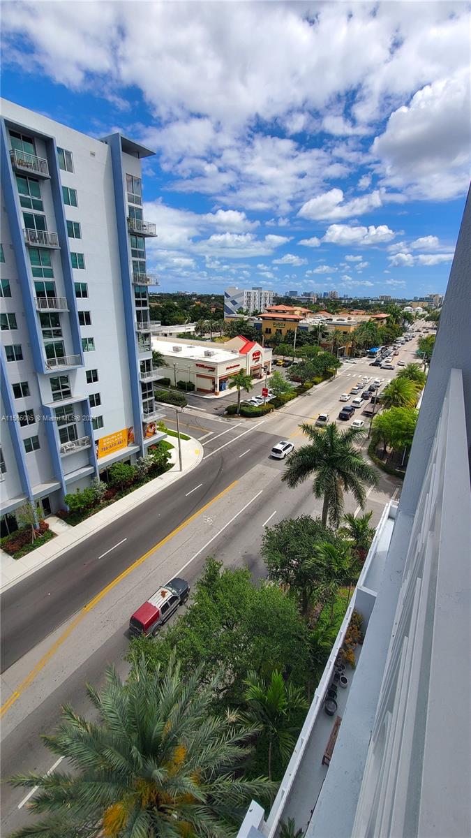 60 NW 37th AVE 806, Miami, Florida 33125, 1 Bedroom Bedrooms, ,1 BathroomBathrooms,Residentiallease,For Rent,60 NW 37th AVE 806,A11566085