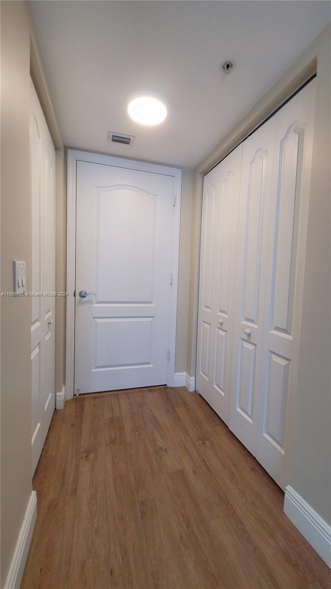 60 NW 37th AVE 806, Miami, Florida 33125, 1 Bedroom Bedrooms, ,1 BathroomBathrooms,Residentiallease,For Rent,60 NW 37th AVE 806,A11566085