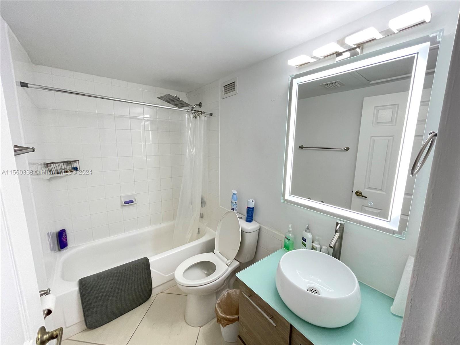 2501 S Ocean Dr 1118, Hollywood, Florida 33019, 1 Bedroom Bedrooms, ,1 BathroomBathrooms,Residentiallease,For Rent,2501 S Ocean Dr 1118,A11560338