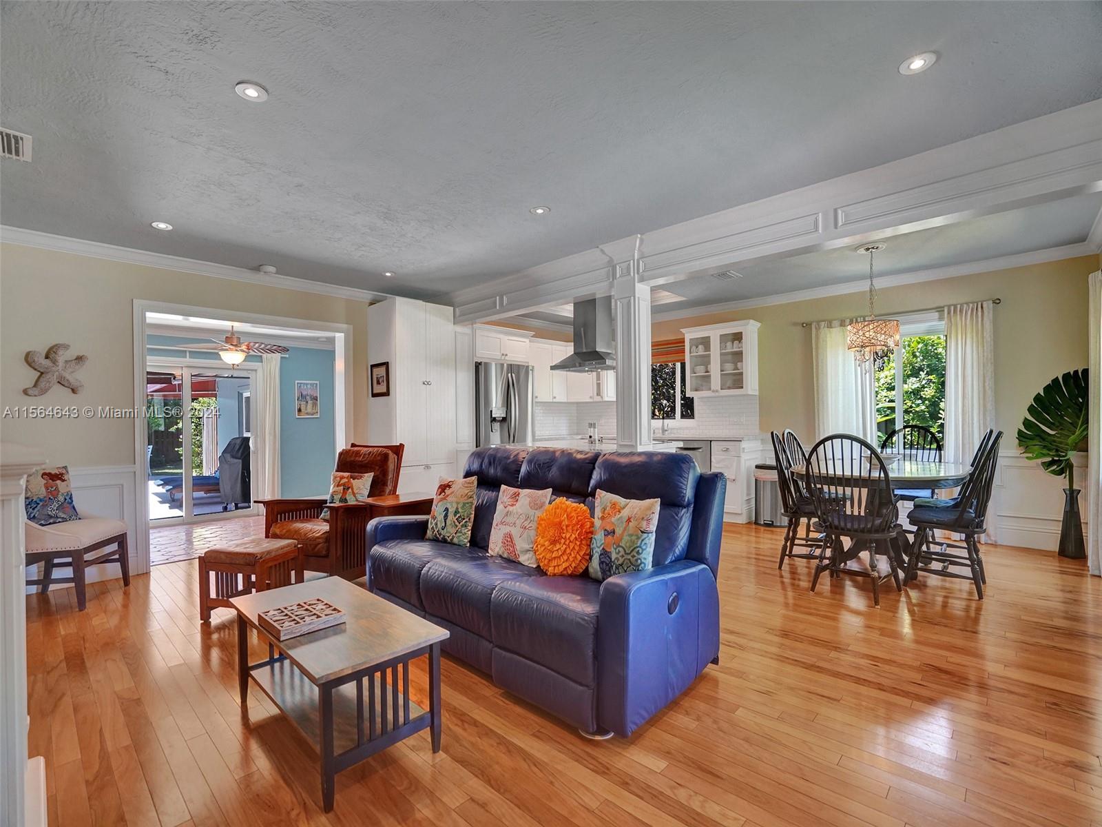 1408 Monroe St, Hollywood, Florida 33020, 3 Bedrooms Bedrooms, ,2 BathroomsBathrooms,Residential,For Sale,1408 Monroe St,A11564643