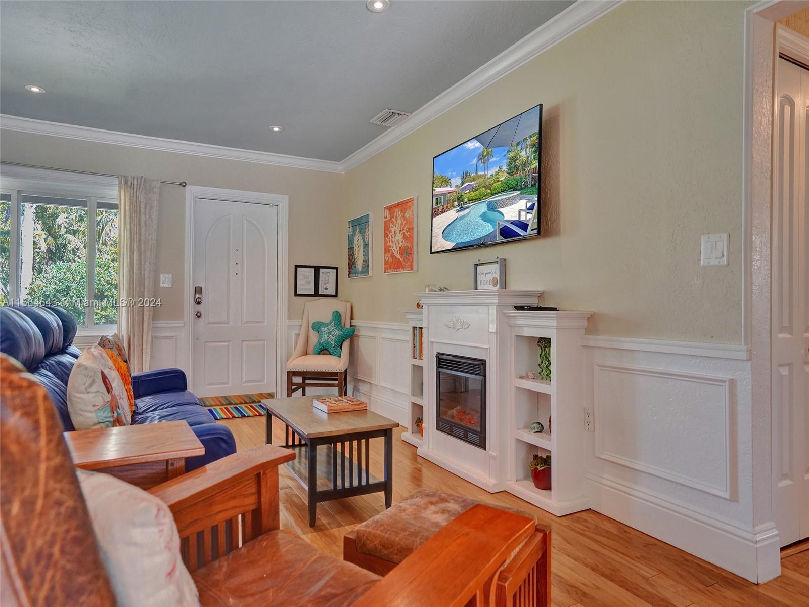 1408 Monroe St, Hollywood, Florida 33020, 3 Bedrooms Bedrooms, ,2 BathroomsBathrooms,Residential,For Sale,1408 Monroe St,A11564643