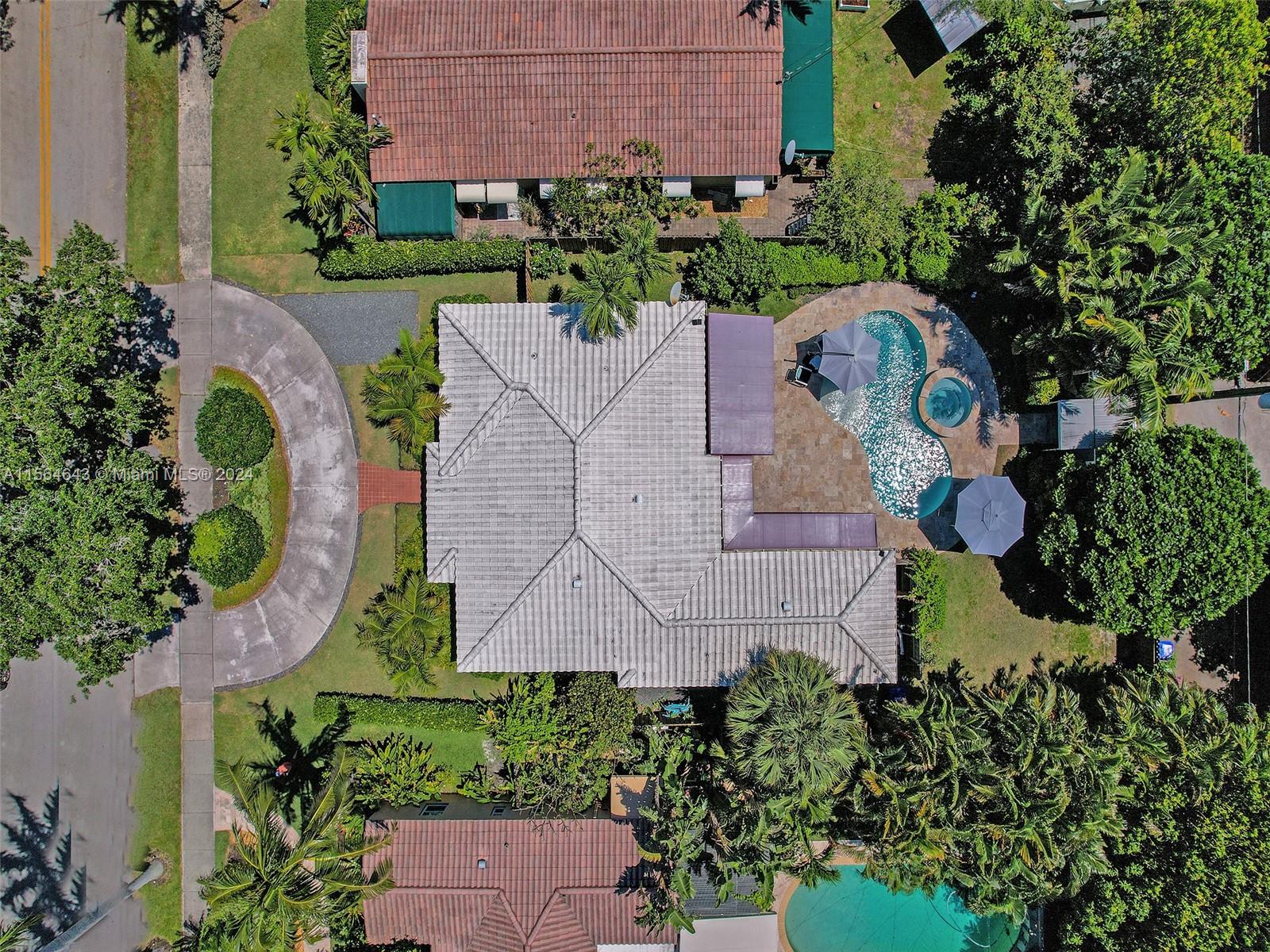 1408 Monroe St, Hollywood, Florida 33020, 3 Bedrooms Bedrooms, ,2 BathroomsBathrooms,Residential,For Sale,1408 Monroe St,A11564643