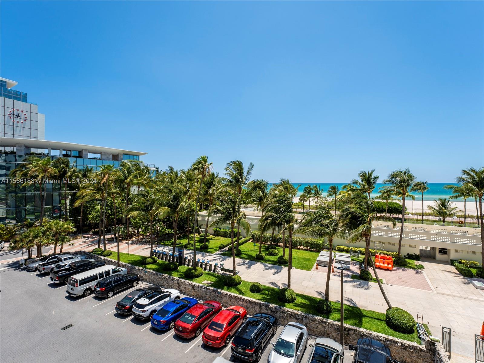 2899 Collins Ave 525, Miami Beach, Florida 33140, ,1 BathroomBathrooms,Residentiallease,For Rent,2899 Collins Ave 525,A11566183