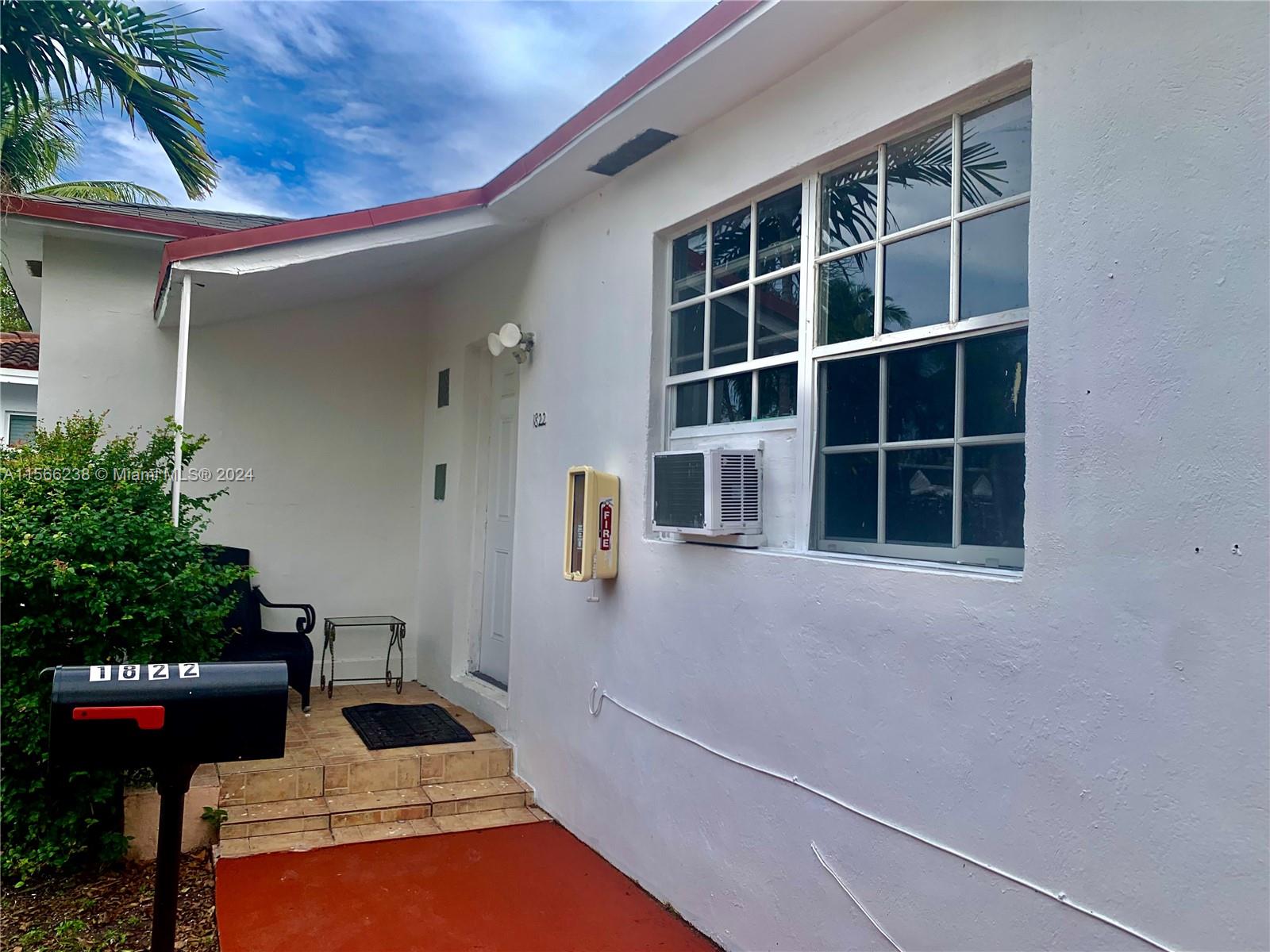 1822 Cleveland St, Hollywood, Florida 33020, 4 Bedrooms Bedrooms, ,3 BathroomsBathrooms,Residential,For Sale,1822 Cleveland St,A11566238
