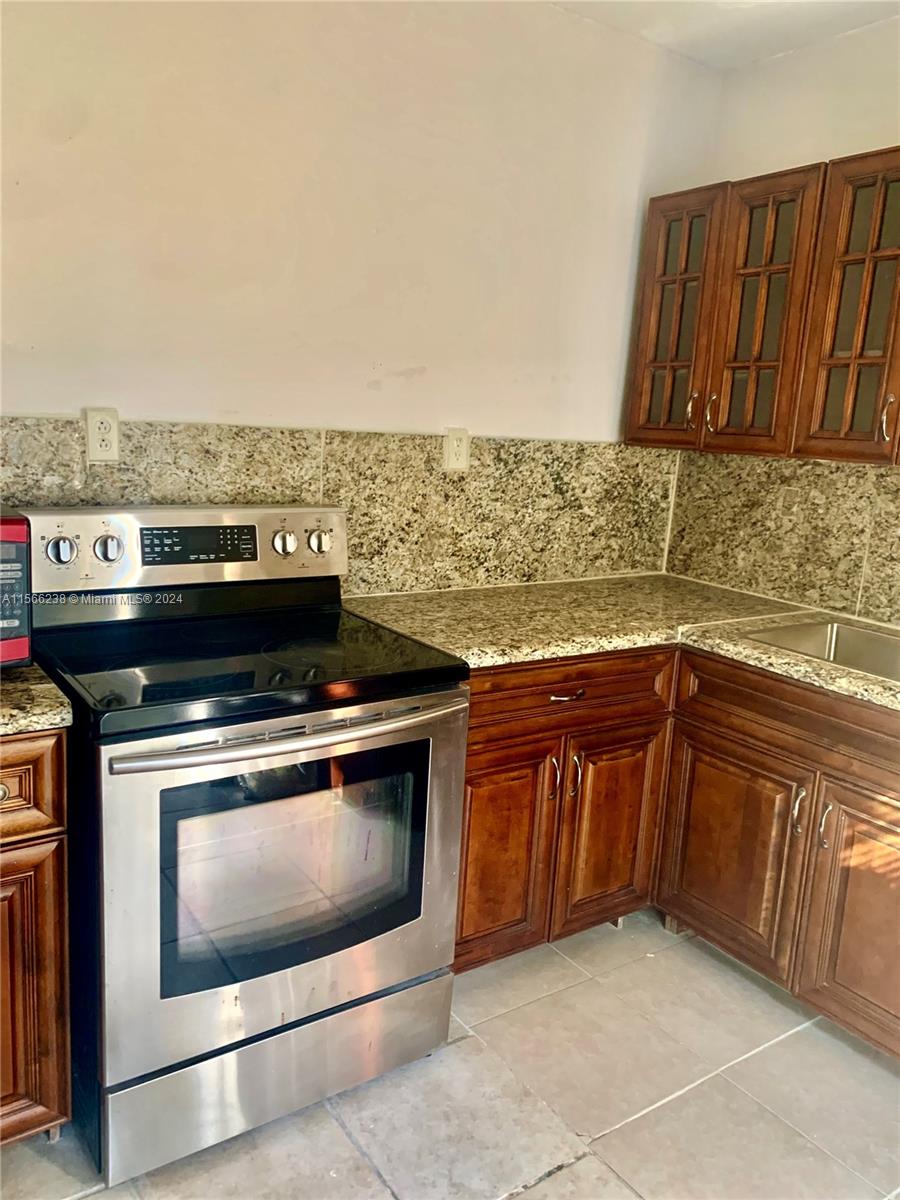 1822 Cleveland St, Hollywood, Florida 33020, 4 Bedrooms Bedrooms, ,3 BathroomsBathrooms,Residential,For Sale,1822 Cleveland St,A11566238