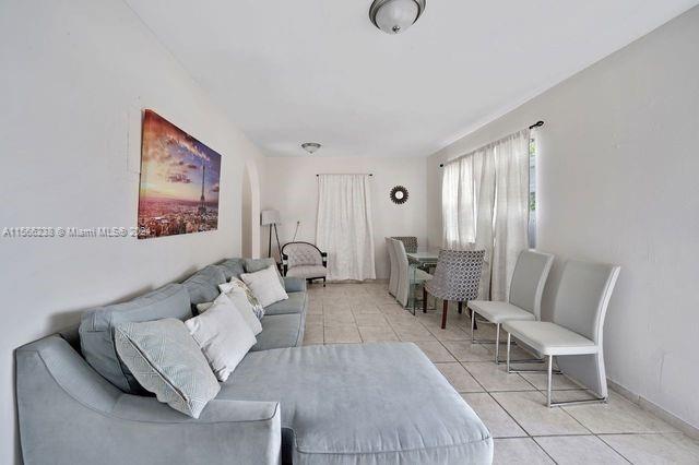 1822 Cleveland St, Hollywood, Florida 33020, 4 Bedrooms Bedrooms, ,3 BathroomsBathrooms,Residential,For Sale,1822 Cleveland St,A11566238