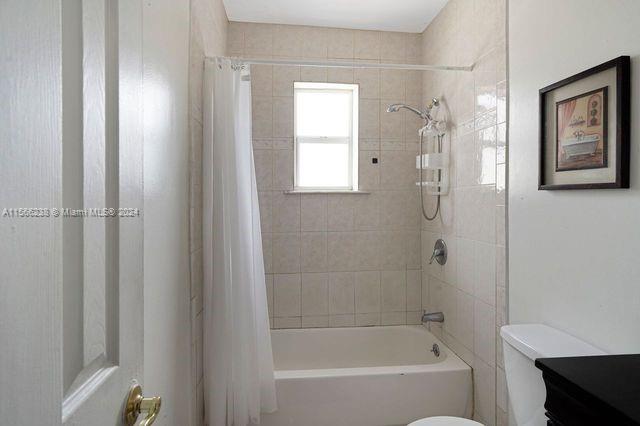 1822 Cleveland St, Hollywood, Florida 33020, 4 Bedrooms Bedrooms, ,3 BathroomsBathrooms,Residential,For Sale,1822 Cleveland St,A11566238