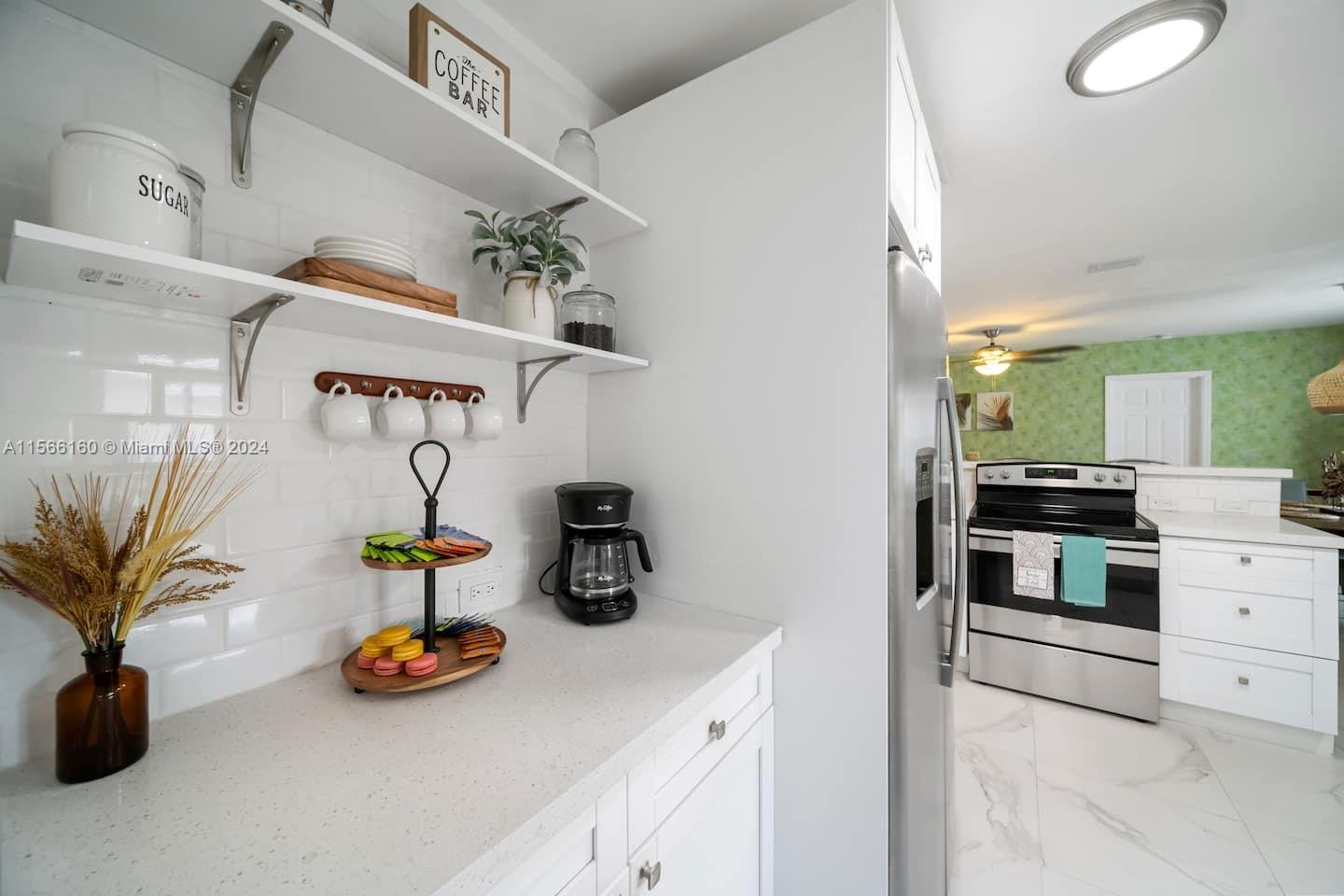 810 NW 21st Ct, Miami, Florida 33125, 4 Bedrooms Bedrooms, 1 Room Rooms,2 BathroomsBathrooms,Residential,For Sale,810 NW 21st Ct,A11566160