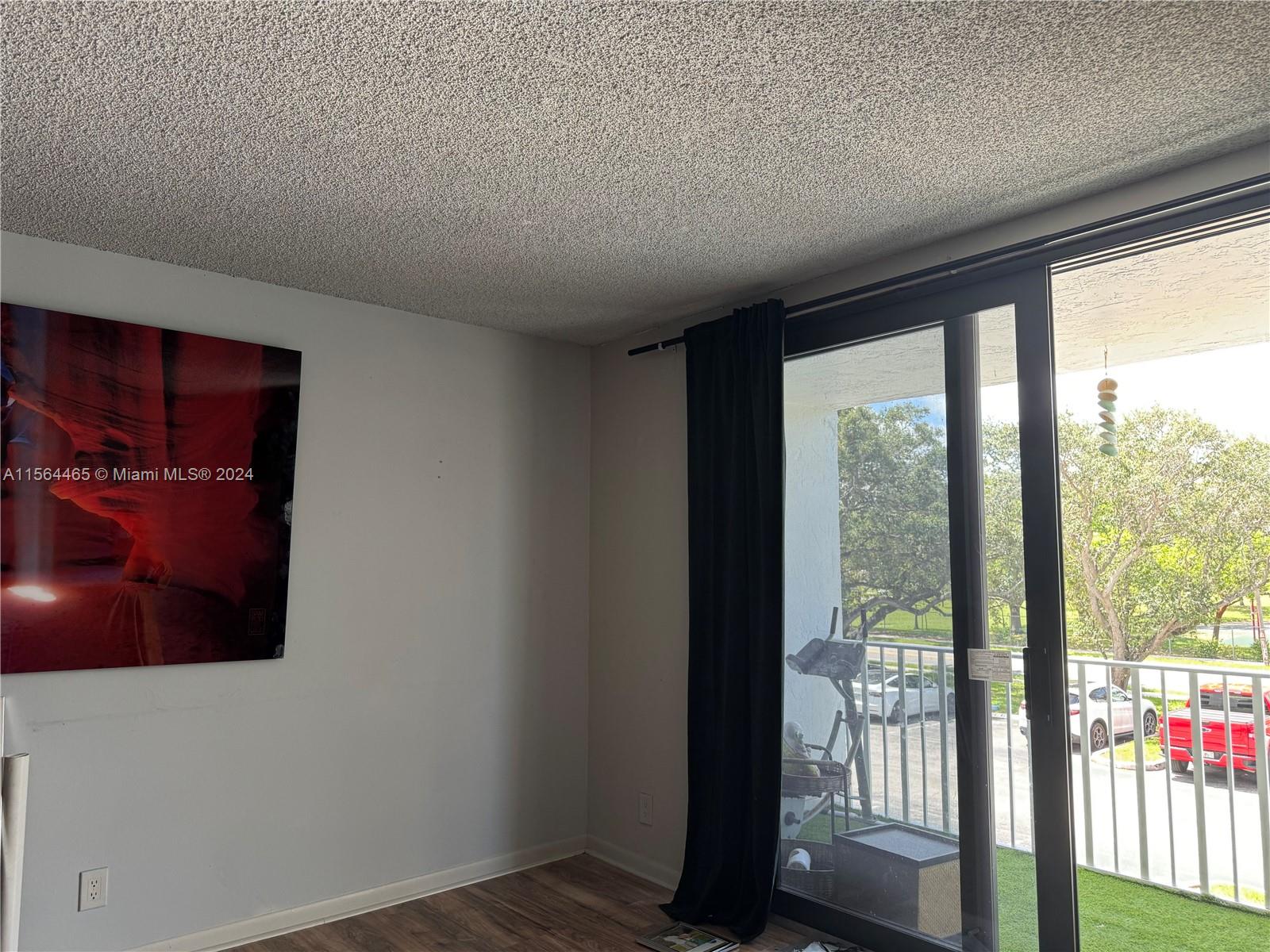 901 Hillcrest Dr 211, Hollywood, Florida 33021, 1 Bedroom Bedrooms, ,1 BathroomBathrooms,Residentiallease,For Rent,901 Hillcrest Dr 211,A11564465