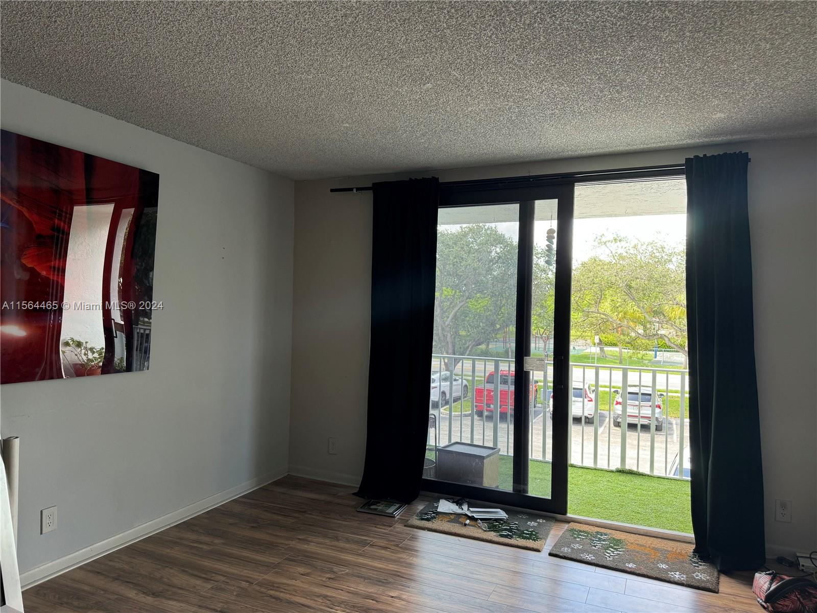 901 Hillcrest Dr 211, Hollywood, Florida 33021, 1 Bedroom Bedrooms, ,1 BathroomBathrooms,Residentiallease,For Rent,901 Hillcrest Dr 211,A11564465