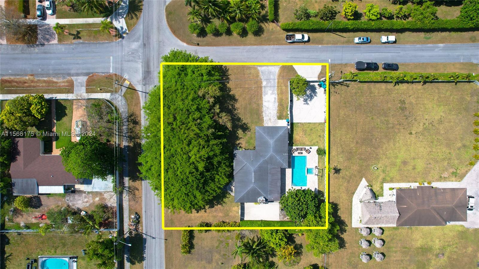 2010 NW 6th Ave 0, Homestead, Florida 33030, 2 Bedrooms Bedrooms, ,1 BathroomBathrooms,Residentiallease,For Rent,2010 NW 6th Ave 0,A11566175