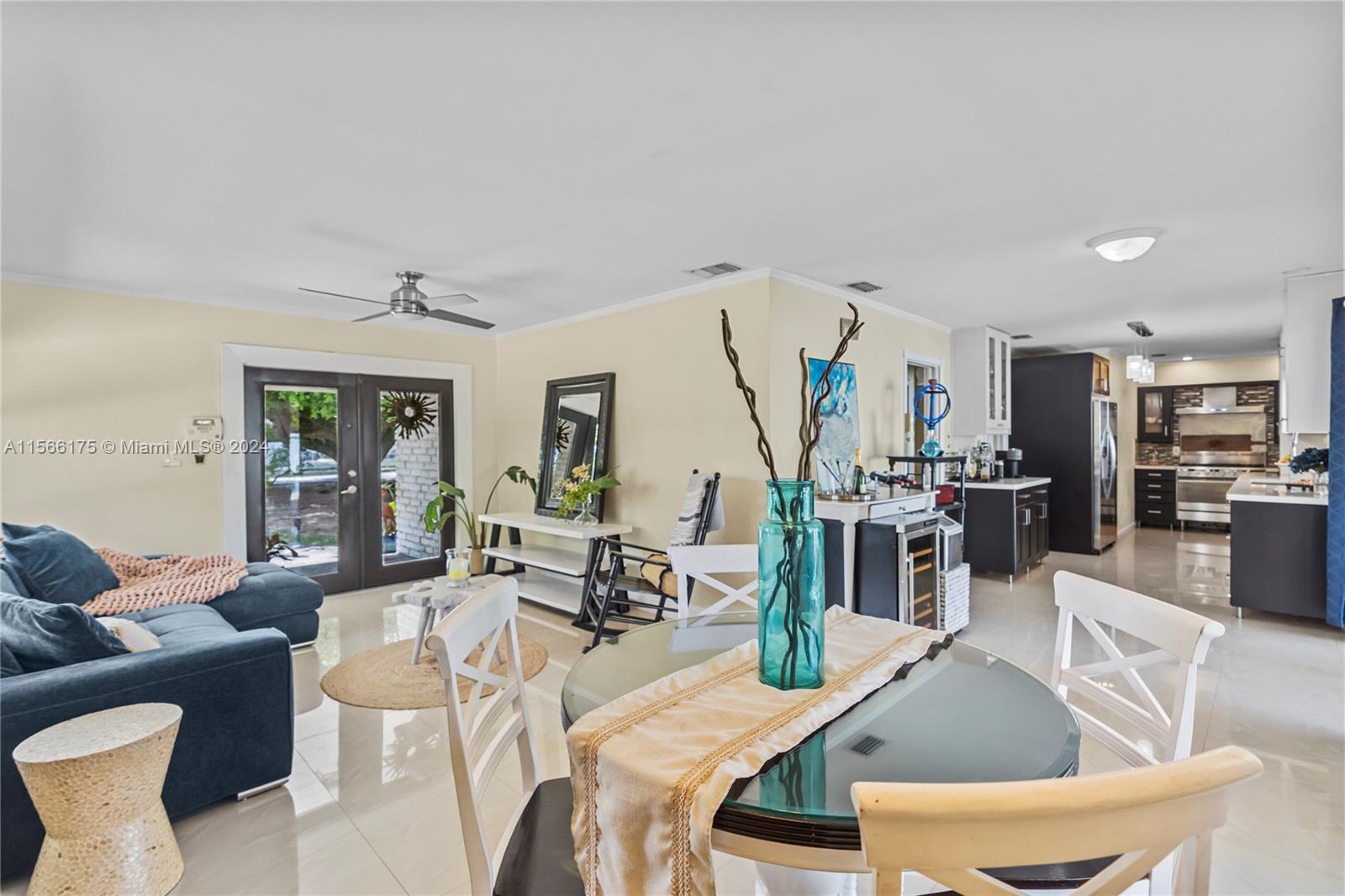 2010 NW 6th Ave 0, Homestead, Florida 33030, 2 Bedrooms Bedrooms, ,1 BathroomBathrooms,Residentiallease,For Rent,2010 NW 6th Ave 0,A11566175