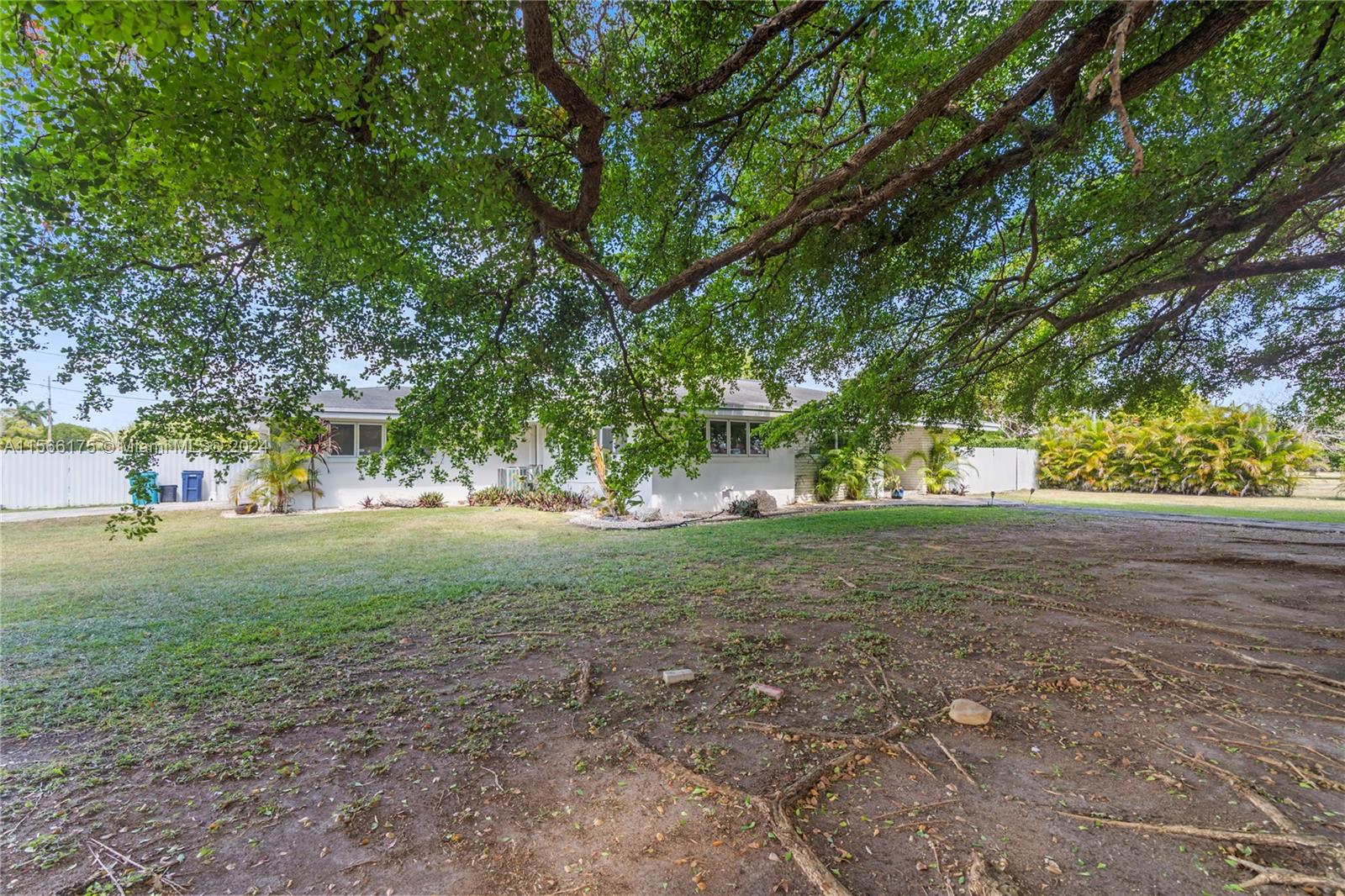 2010 NW 6th Ave 0, Homestead, Florida 33030, 2 Bedrooms Bedrooms, ,1 BathroomBathrooms,Residentiallease,For Rent,2010 NW 6th Ave 0,A11566175