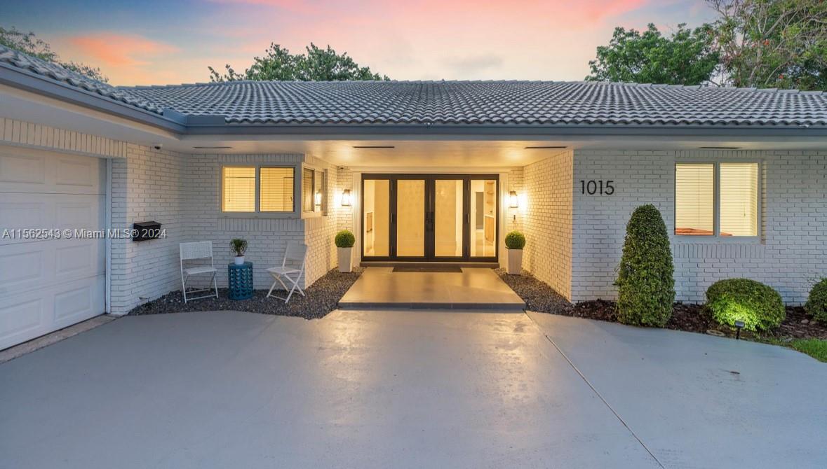 1015 NE 93rd St, Miami Shores, Florida 33138, 4 Bedrooms Bedrooms, ,3 BathroomsBathrooms,Residential,For Sale,1015 NE 93rd St,A11562543