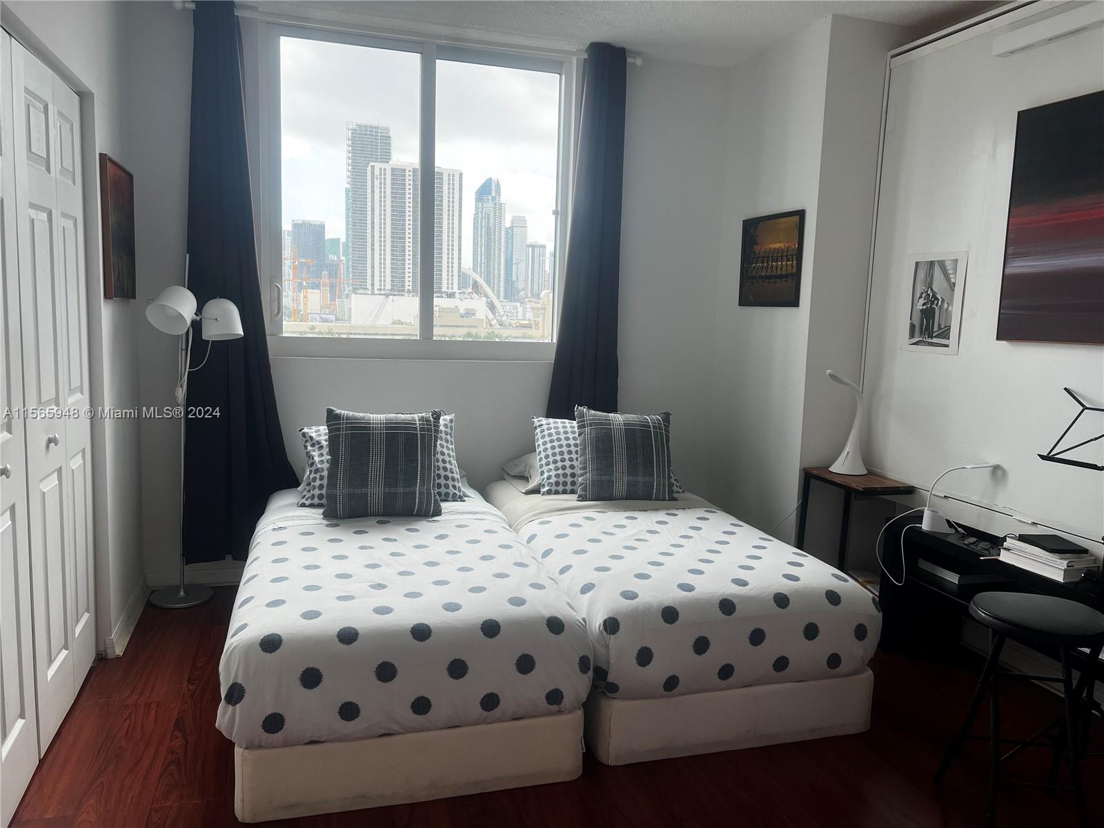 275 NE 18th St 1005, Miami, Florida 33132, 2 Bedrooms Bedrooms, ,2 BathroomsBathrooms,Residential,For Sale,275 NE 18th St 1005,A11565948