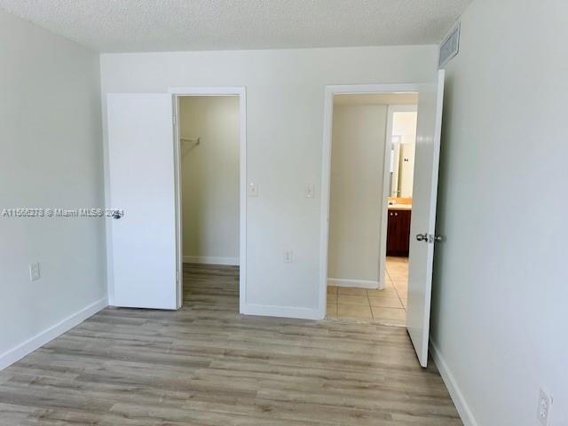 6975 NW 179th St 203, Hialeah, Florida 33015, 2 Bedrooms Bedrooms, ,1 BathroomBathrooms,Residentiallease,For Rent,6975 NW 179th St 203,A11566278