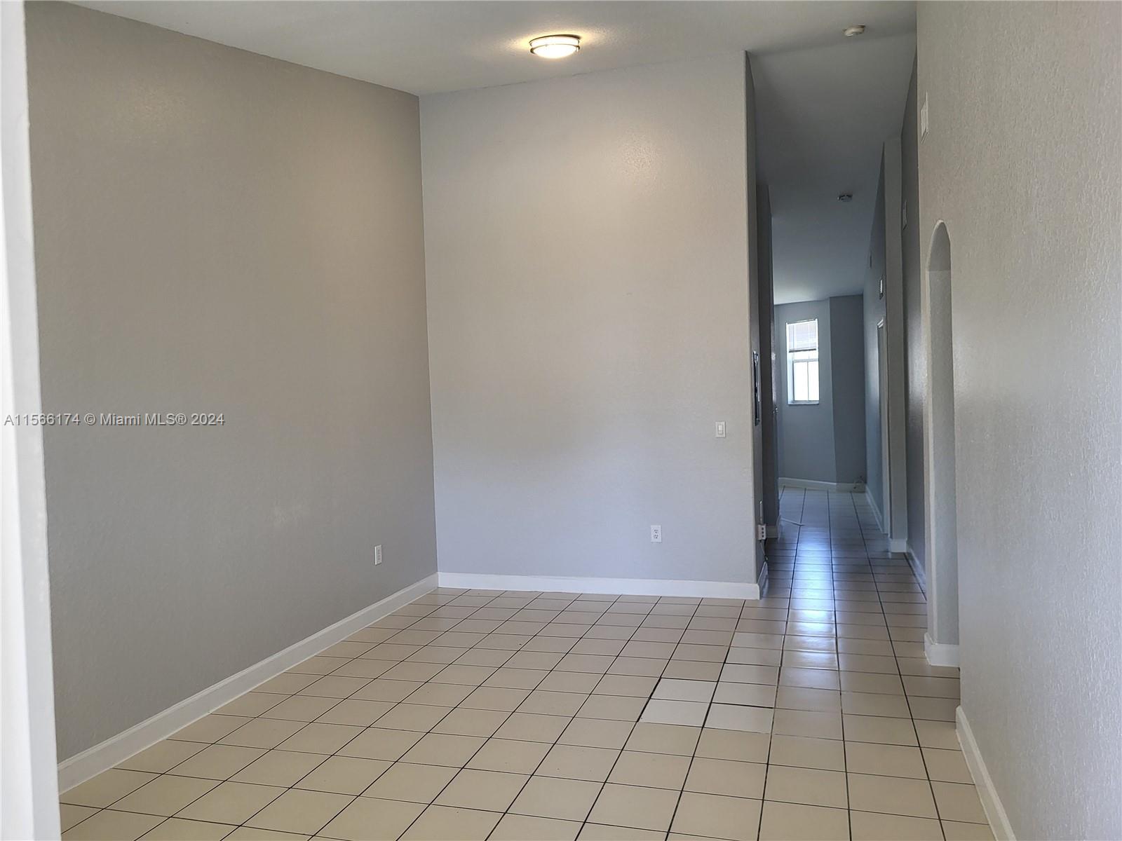 1543 SE 25th St 207, Homestead, Florida 33035, 3 Bedrooms Bedrooms, ,2 BathroomsBathrooms,Residentiallease,For Rent,1543 SE 25th St 207,A11566174