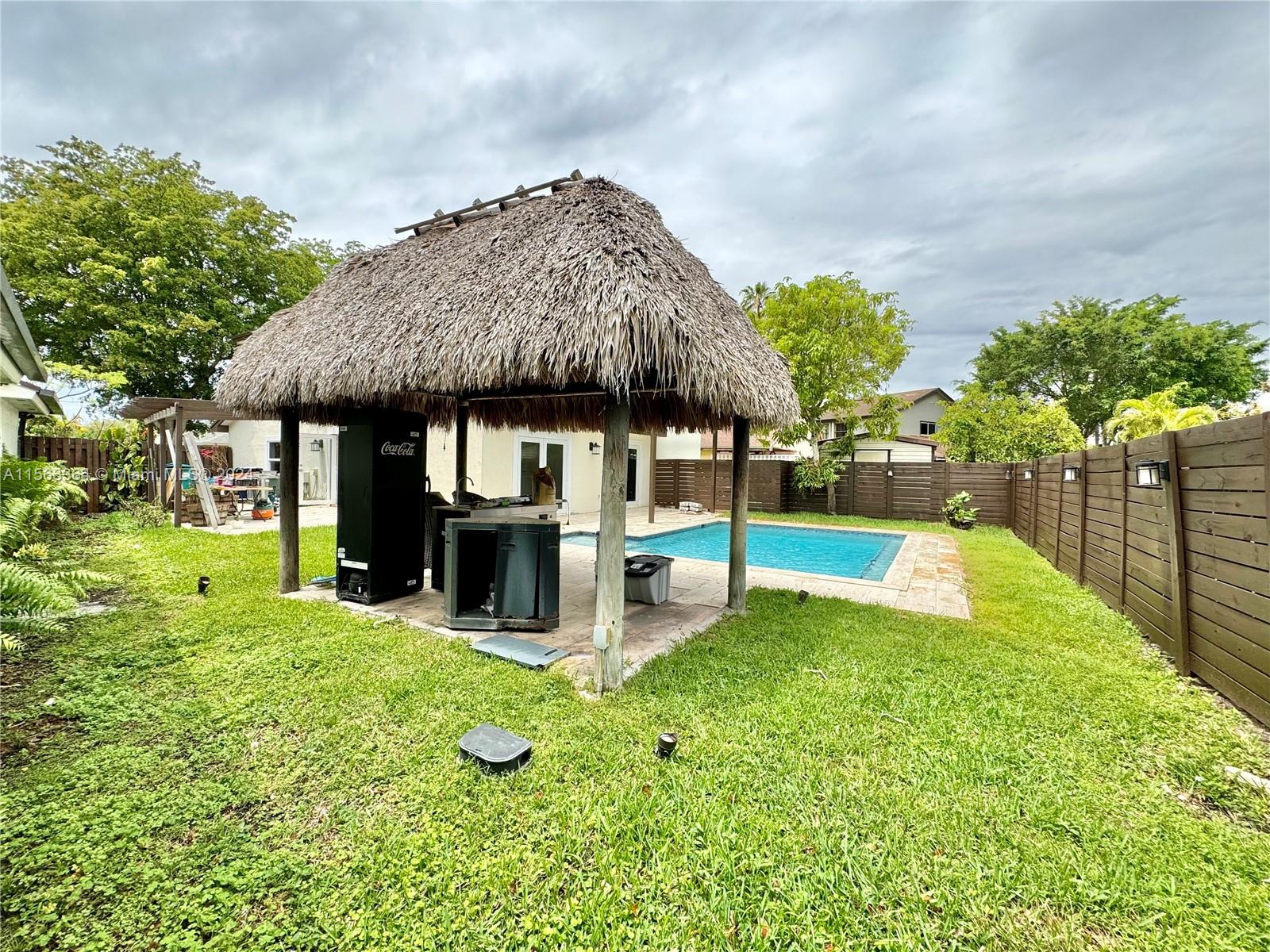 4325 SW 148th Ave Ct, Miami, Florida 33185, 3 Bedrooms Bedrooms, ,3 BathroomsBathrooms,Residentiallease,For Rent,4325 SW 148th Ave Ct,A11563364