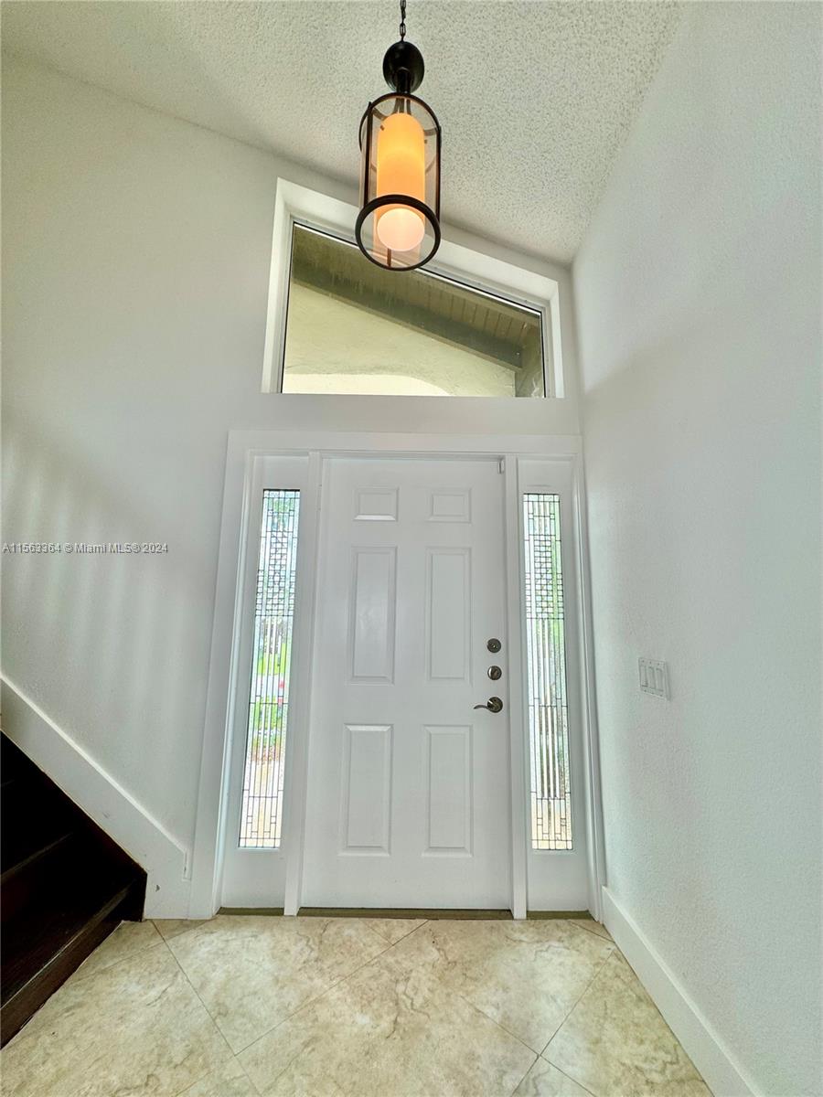 4325 SW 148th Ave Ct, Miami, Florida 33185, 3 Bedrooms Bedrooms, ,3 BathroomsBathrooms,Residentiallease,For Rent,4325 SW 148th Ave Ct,A11563364