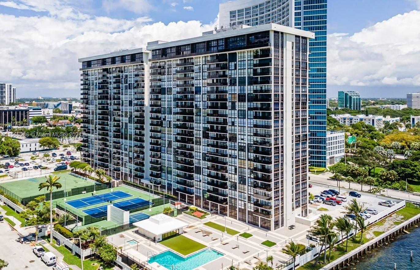 600 NE 36th St 801, Miami, Florida 33137, 2 Bedrooms Bedrooms, ,2 BathroomsBathrooms,Residential,For Sale,600 NE 36th St 801,A11566286