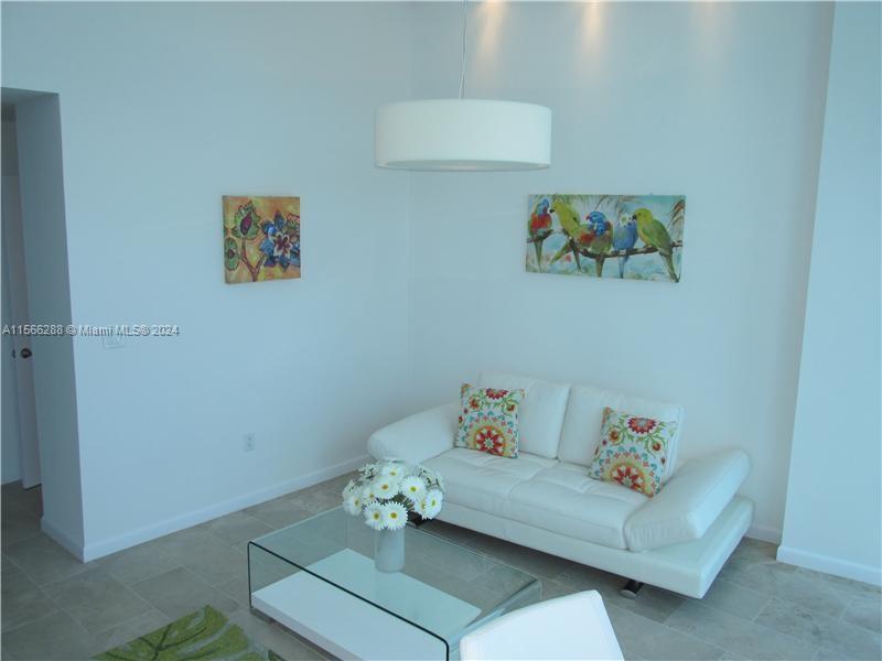 6515 Collins Ave 1807, Miami Beach, Florida 33141, 1 Bedroom Bedrooms, ,1 BathroomBathrooms,Residentiallease,For Rent,6515 Collins Ave 1807,A11566288