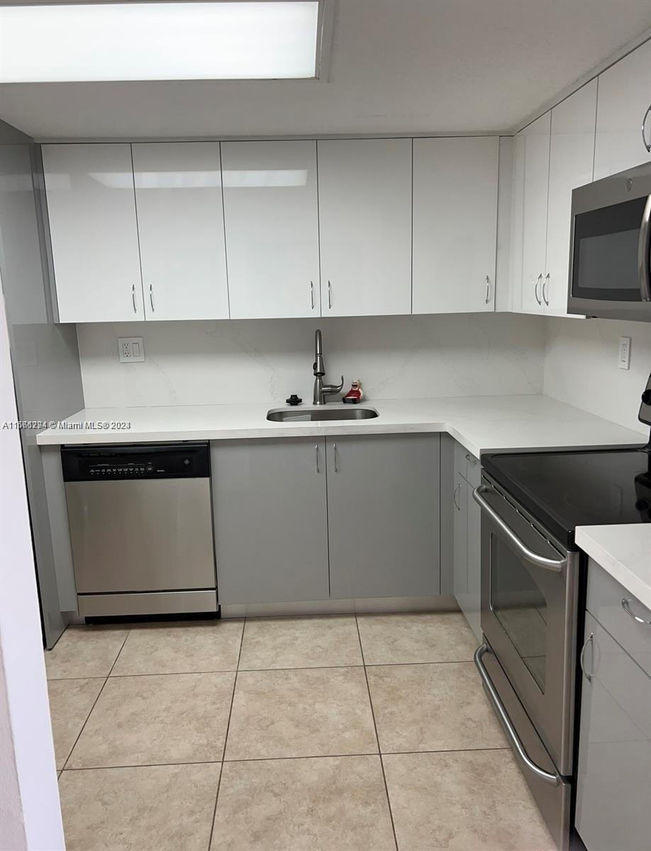 3300 NE 192nd St 816, Aventura, Florida 33180, 2 Bedrooms Bedrooms, ,2 BathroomsBathrooms,Residentiallease,For Rent,3300 NE 192nd St 816,A11566294