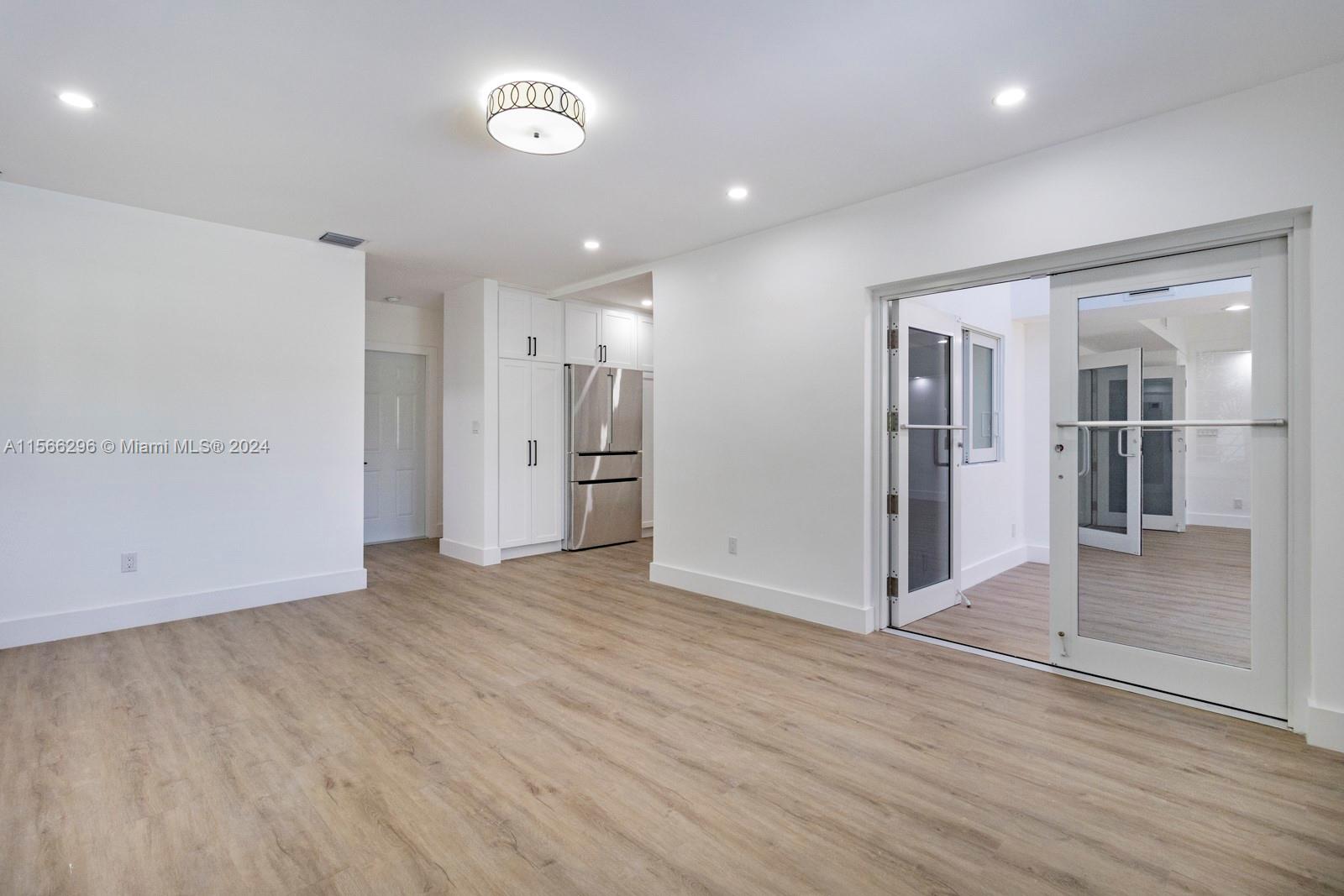 1251 Campo Sano Ave, Coral Gables, Florida 33146, 3 Bedrooms Bedrooms, ,2 BathroomsBathrooms,Residentiallease,For Rent,1251 Campo Sano Ave,A11566296