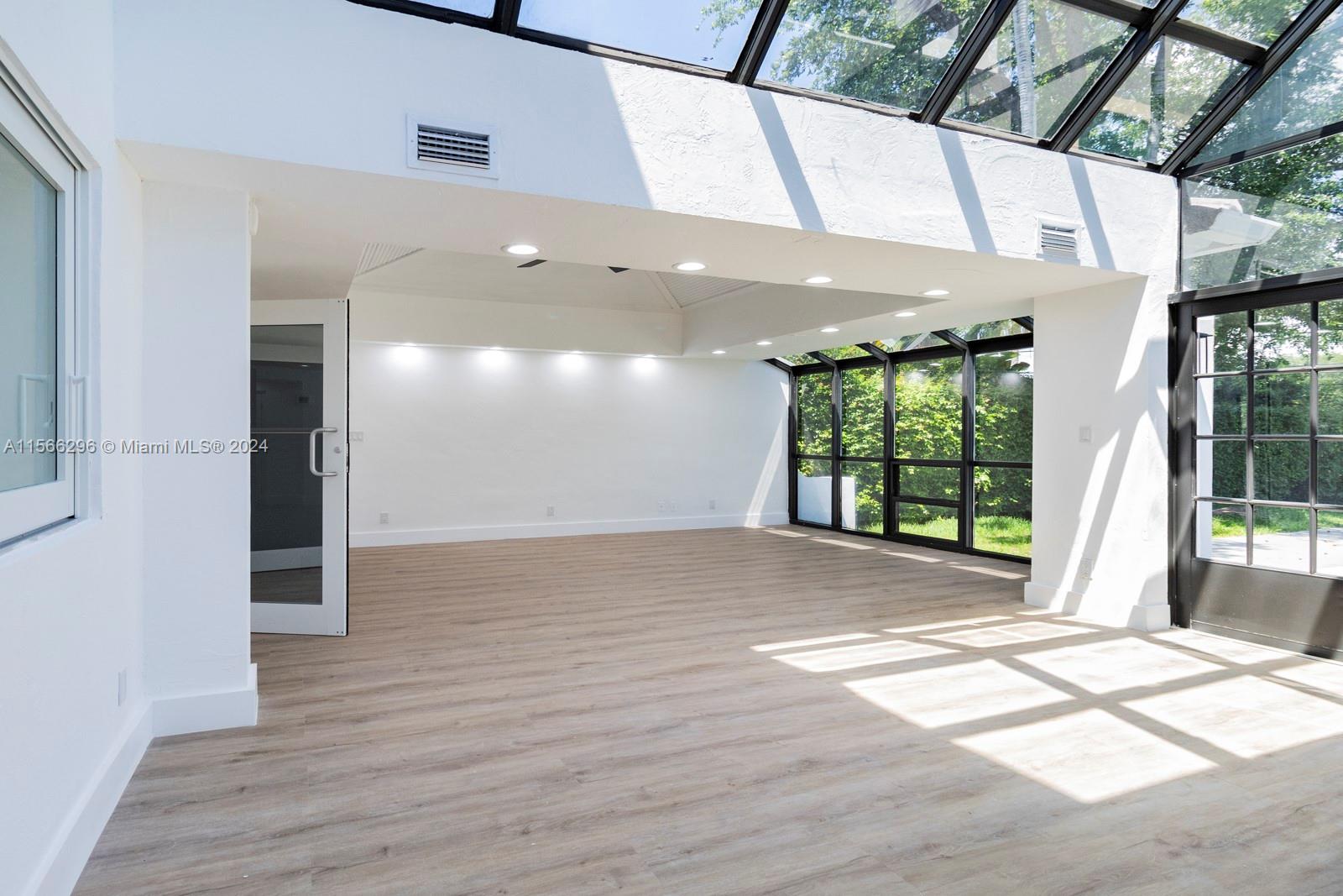 1251 Campo Sano Ave, Coral Gables, Florida 33146, 3 Bedrooms Bedrooms, ,2 BathroomsBathrooms,Residentiallease,For Rent,1251 Campo Sano Ave,A11566296