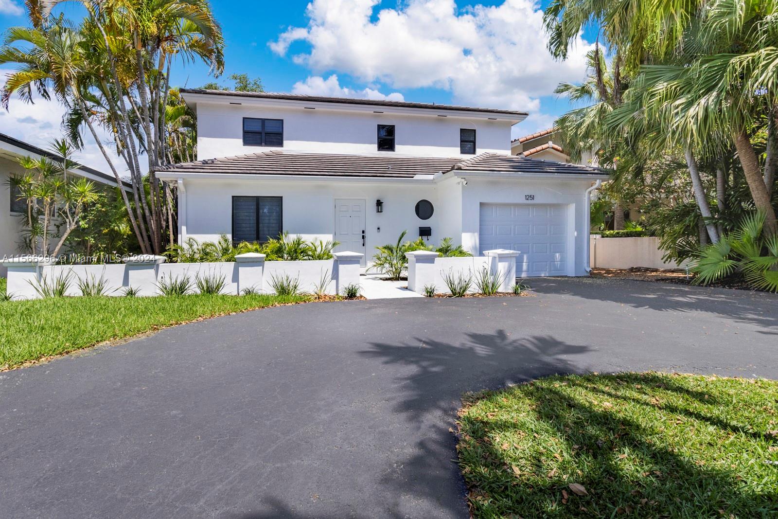 1251 Campo Sano Ave, Coral Gables, Florida 33146, 3 Bedrooms Bedrooms, ,2 BathroomsBathrooms,Residentiallease,For Rent,1251 Campo Sano Ave,A11566296