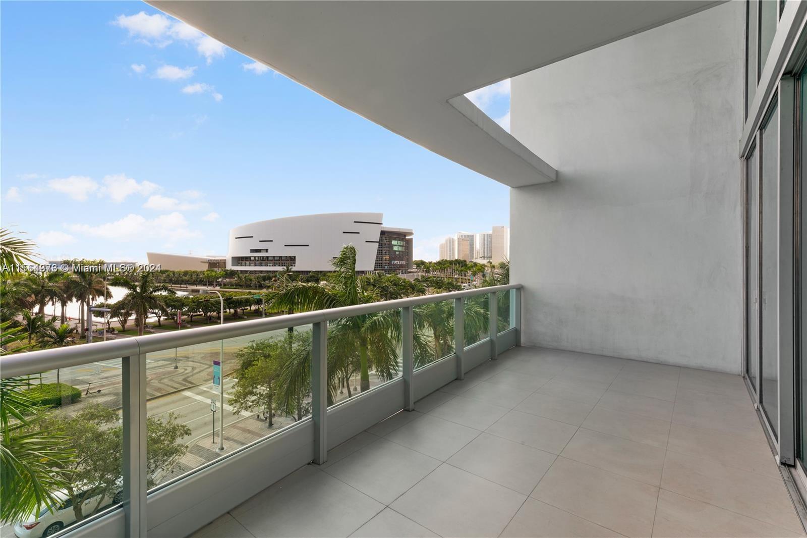 900 E Biscayne Blvd 507, Miami, Florida 33132, 2 Bedrooms Bedrooms, ,3 BathroomsBathrooms,Residential,For Sale,900 E Biscayne Blvd 507,A11564373
