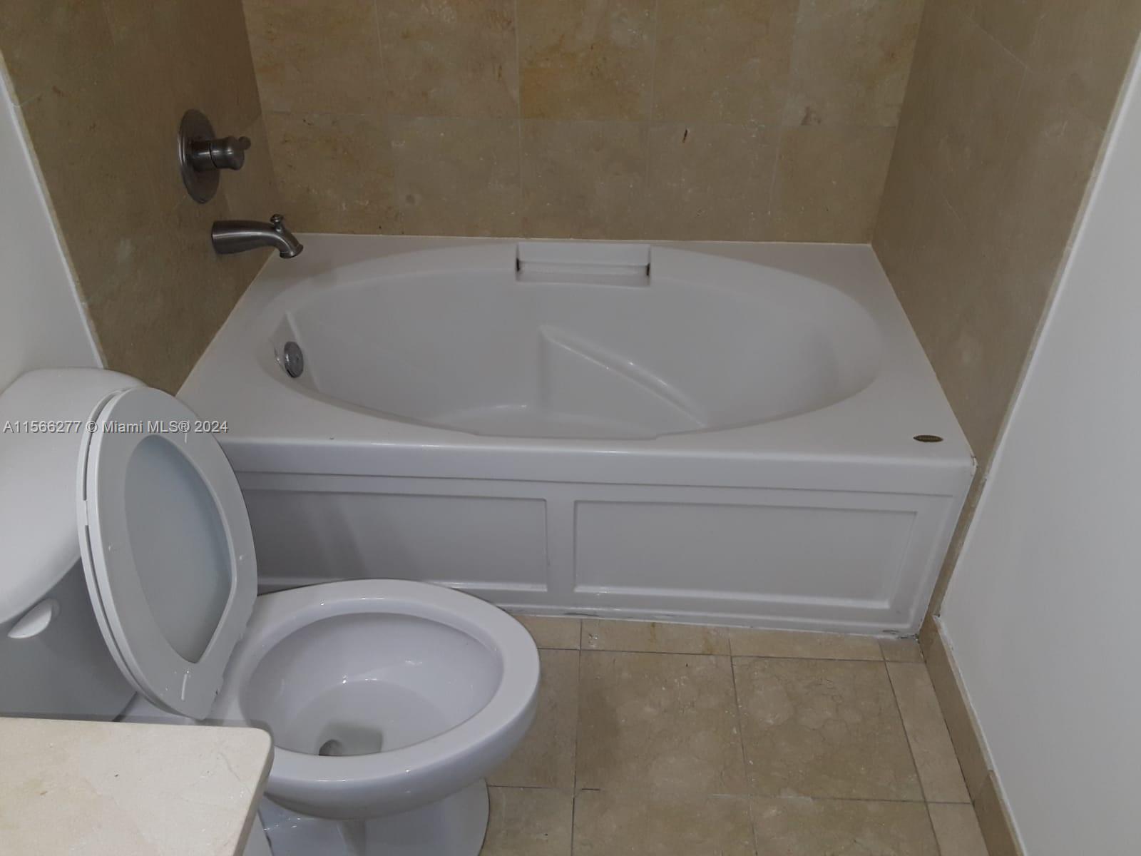 2100 Van Buren St 218, Hollywood, Florida 33020, 1 Bedroom Bedrooms, ,1 BathroomBathrooms,Residentiallease,For Rent,2100 Van Buren St 218,A11566277