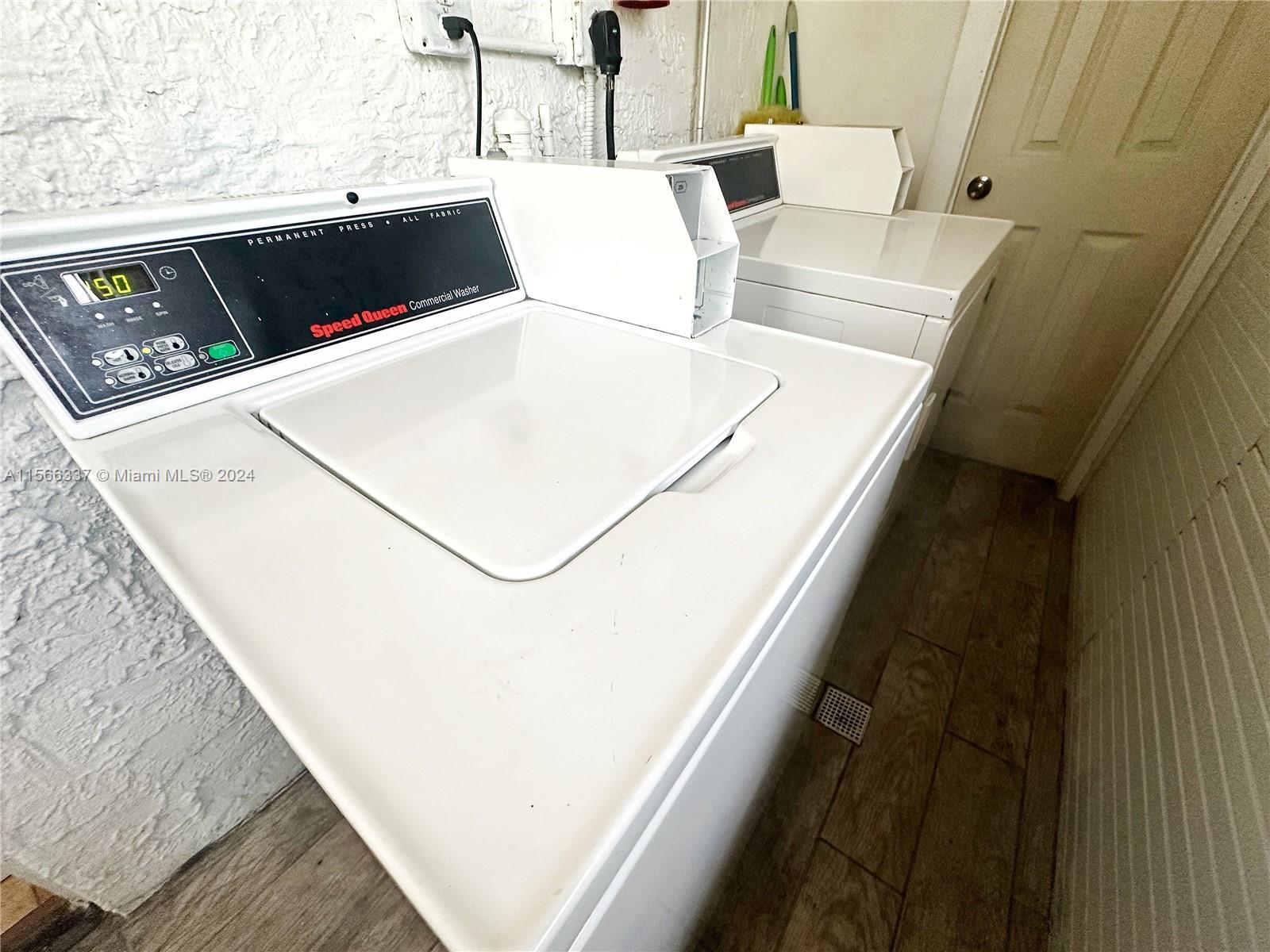 2153 SW 14th Ter 3, Miami, Florida 33145, 1 Bedroom Bedrooms, ,1 BathroomBathrooms,Residentiallease,For Rent,2153 SW 14th Ter 3,A11566337