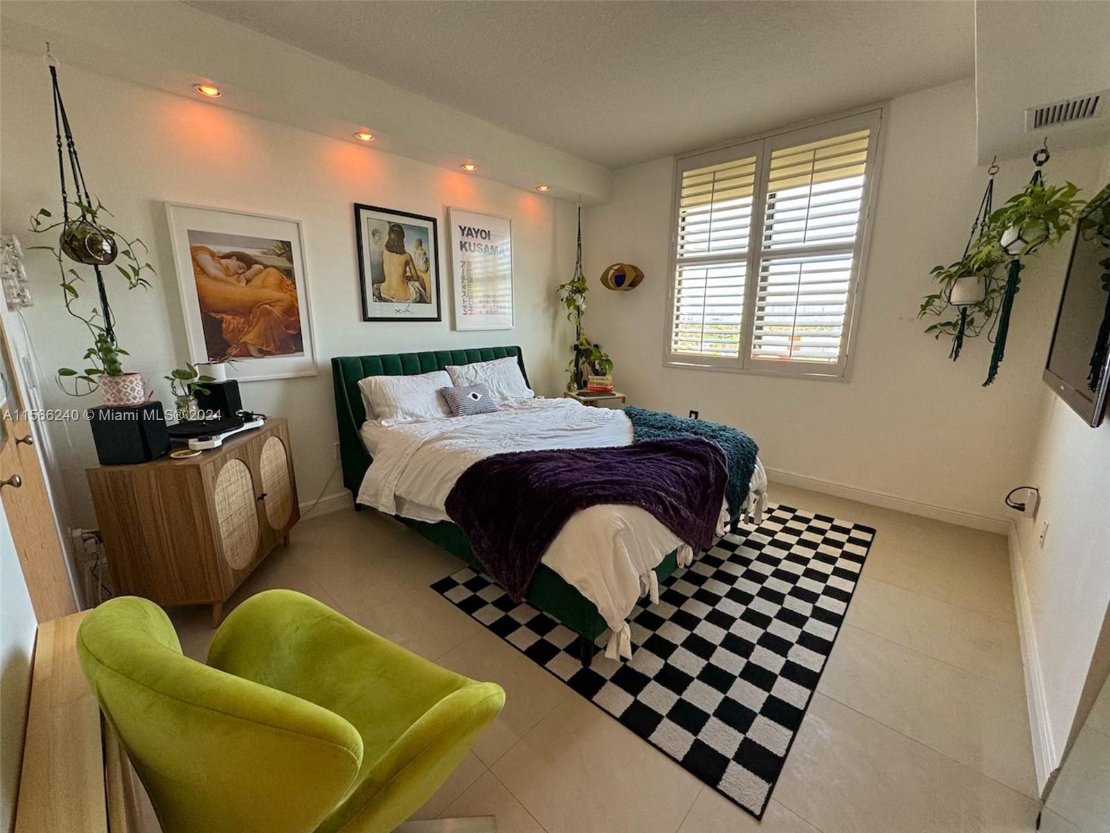 888 S Douglas Rd 1102, Coral Gables, Florida 33134, 2 Bedrooms Bedrooms, ,2 BathroomsBathrooms,Residential,For Sale,888 S Douglas Rd 1102,A11566240