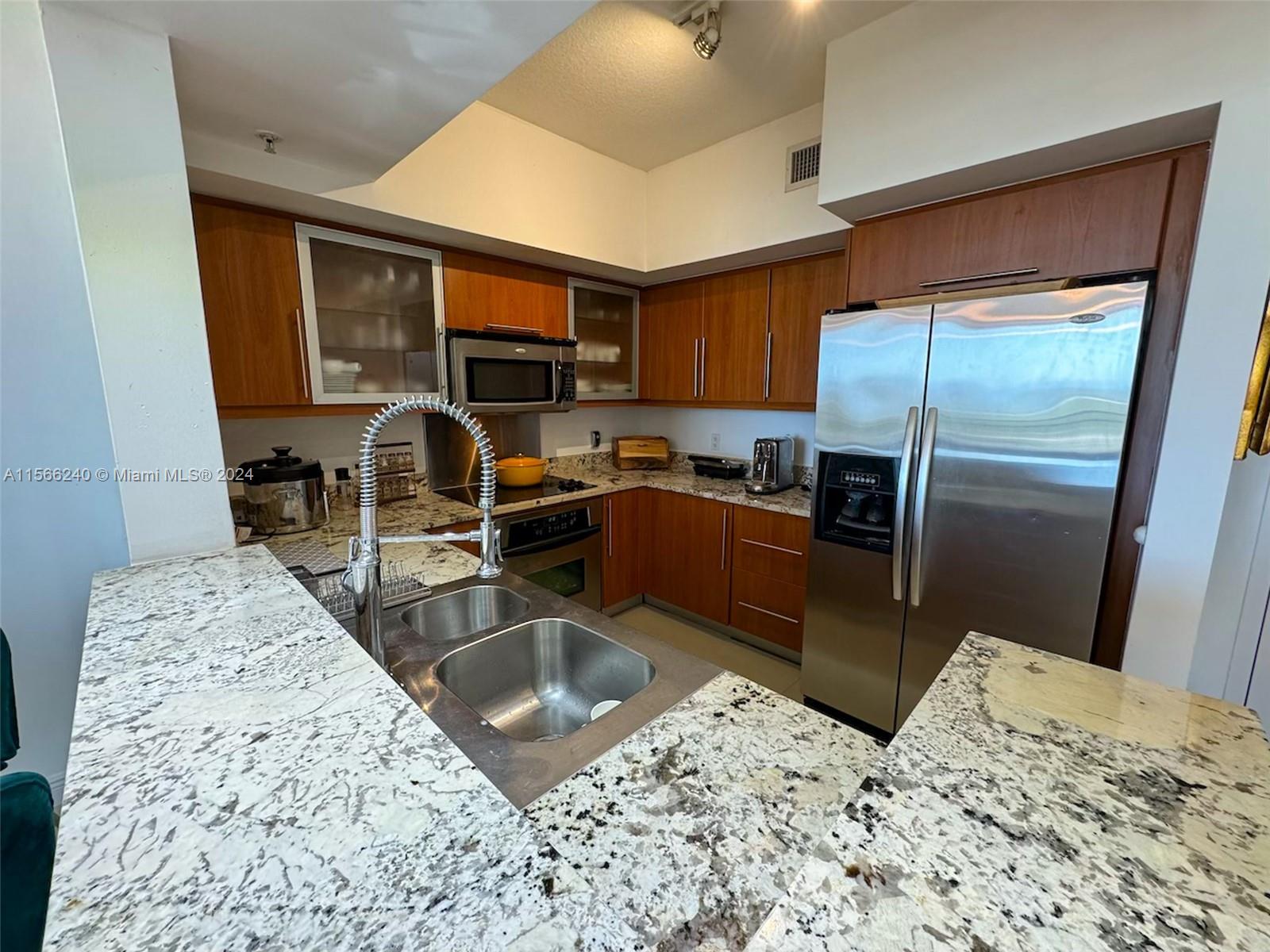 888 S Douglas Rd 1102, Coral Gables, Florida 33134, 2 Bedrooms Bedrooms, ,2 BathroomsBathrooms,Residential,For Sale,888 S Douglas Rd 1102,A11566240