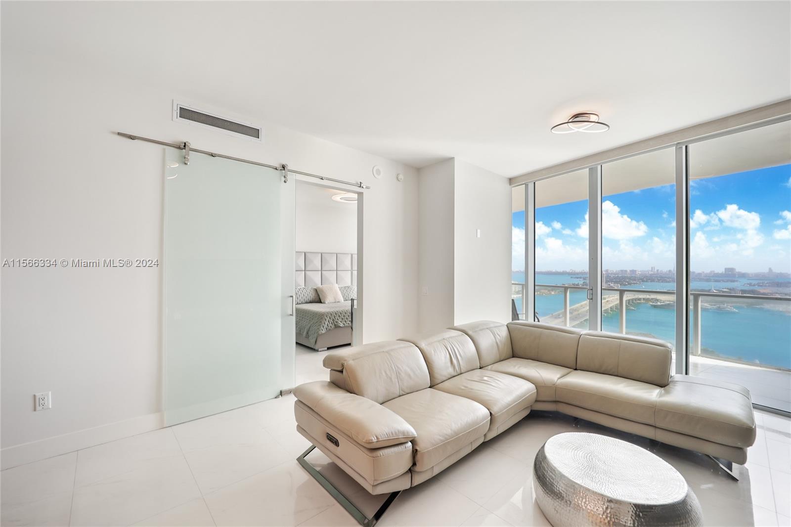 1100 Biscayne Blvd 3004, Miami, Florida 33132, 2 Bedrooms Bedrooms, ,2 BathroomsBathrooms,Residentiallease,For Rent,1100 Biscayne Blvd 3004,A11566334