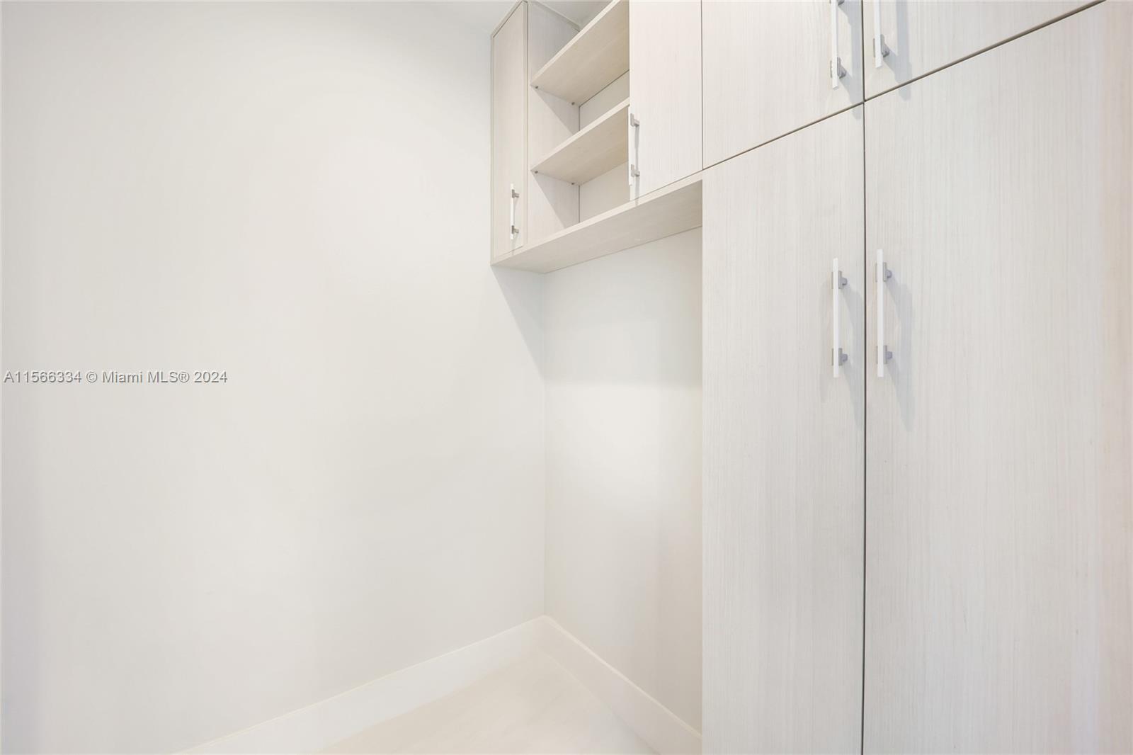 1100 Biscayne Blvd 3004, Miami, Florida 33132, 2 Bedrooms Bedrooms, ,2 BathroomsBathrooms,Residentiallease,For Rent,1100 Biscayne Blvd 3004,A11566334